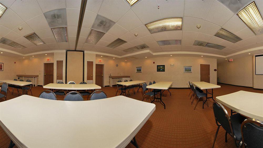 Sleep Sea Tac Airport Inn 3*