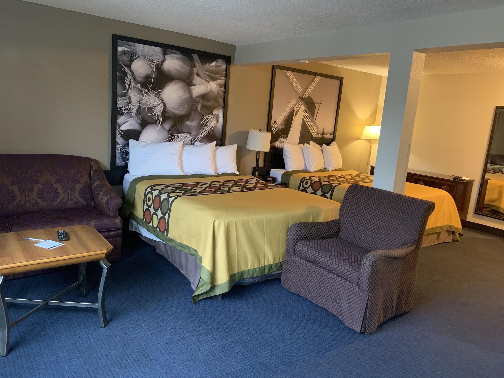 Sutton Hotel 2*