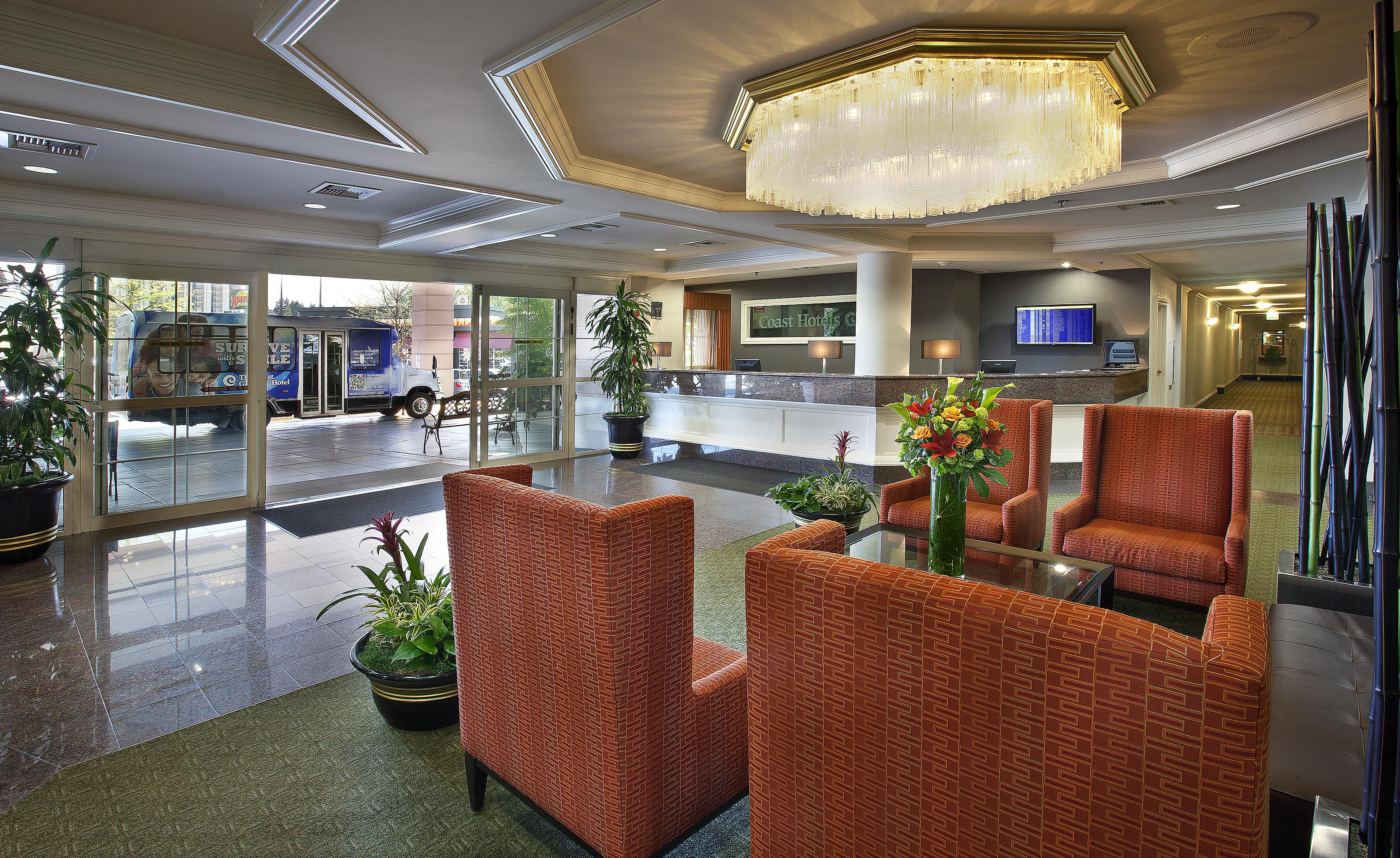 Coast Gateway Hotel 3*