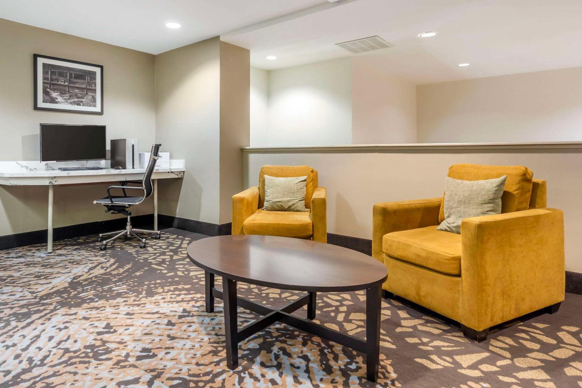 Sleep Sea Tac Airport Inn 3*