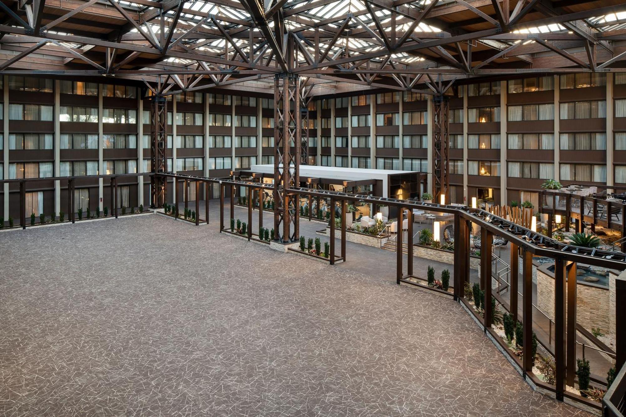 Seattle Airport Marriott Hotel 4*