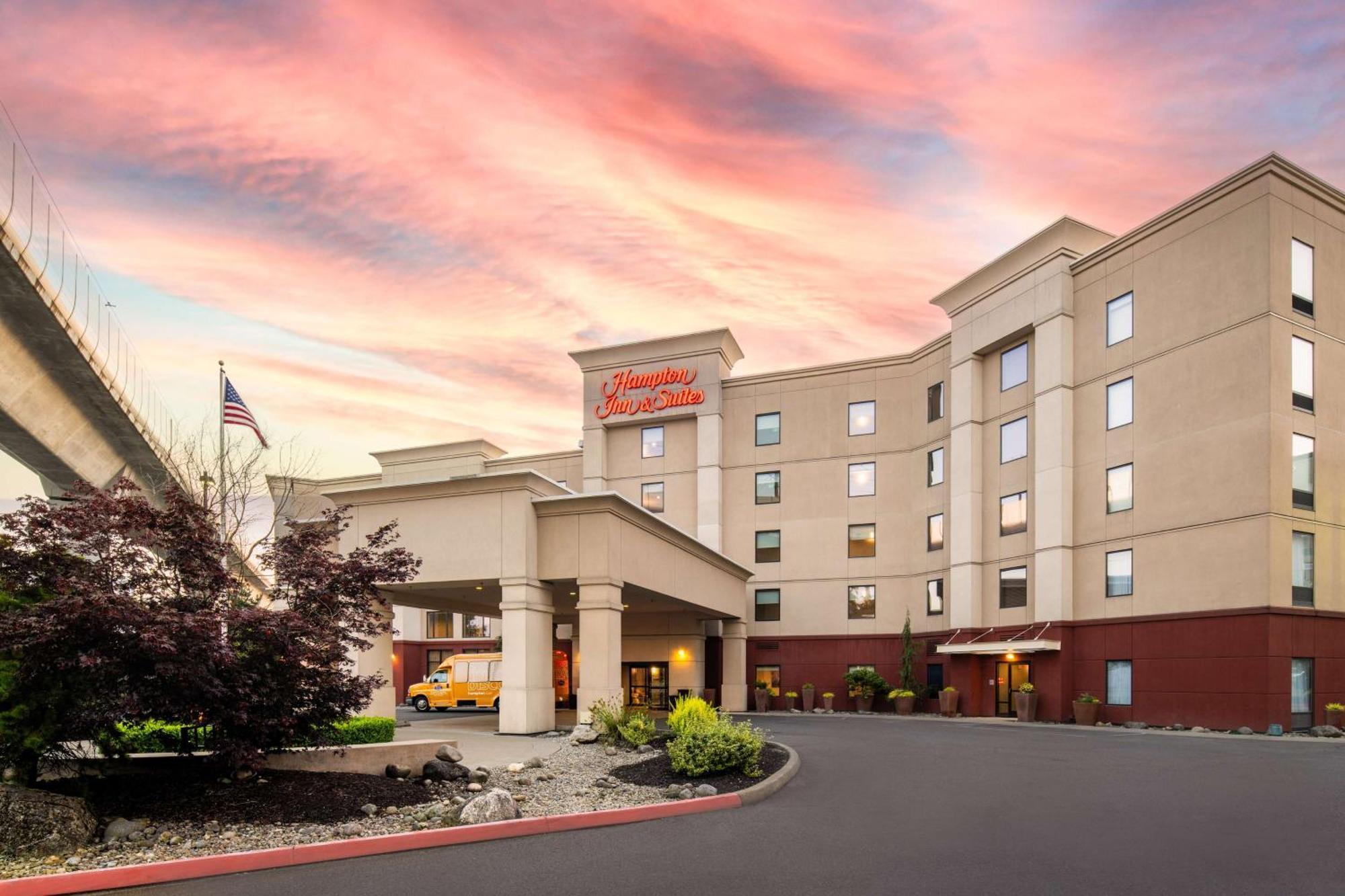 Hotel Hampton And Seattle - Airport / 28th Avenue 3*