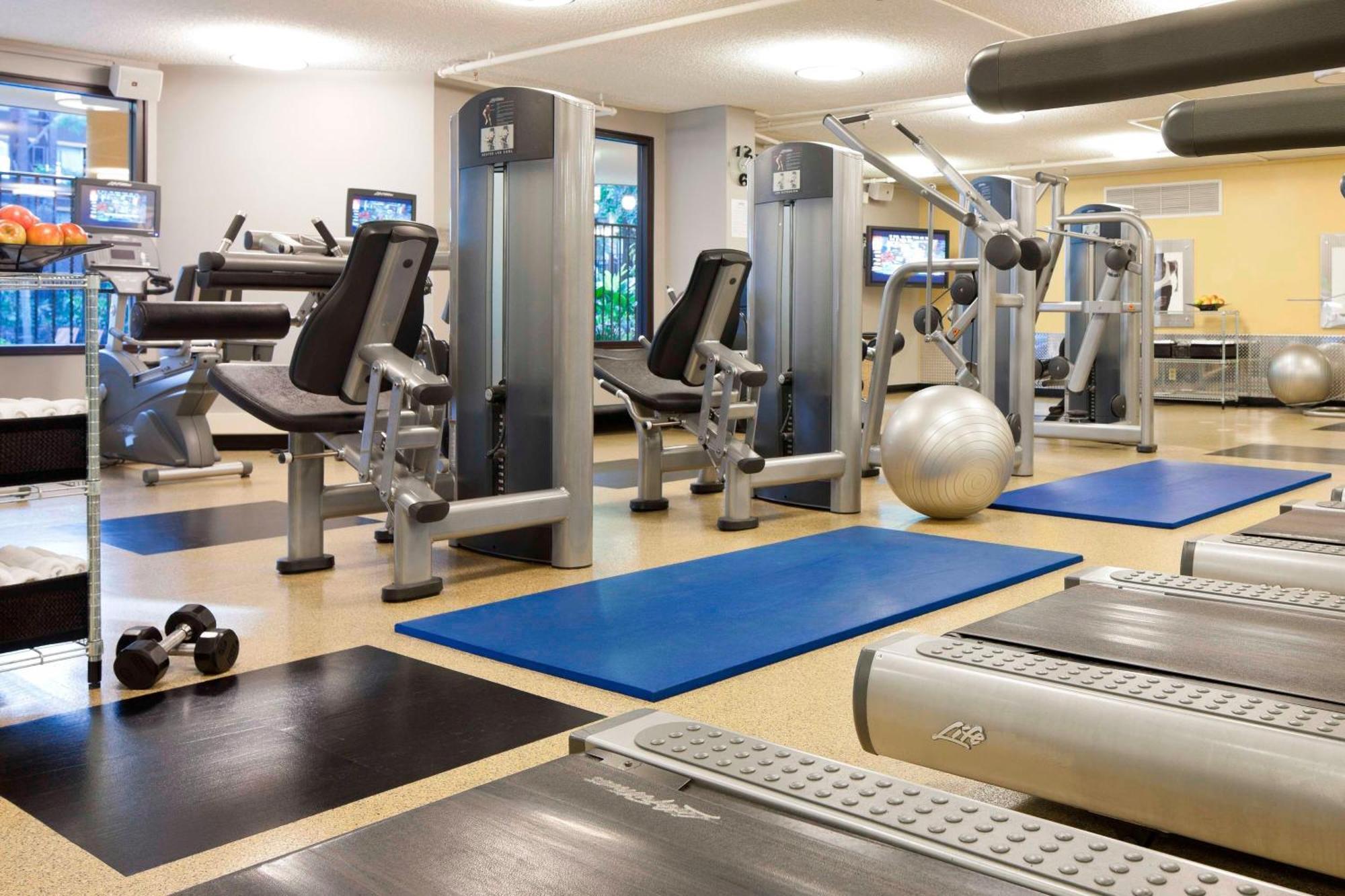 Seattle Airport Marriott Hotel 4*