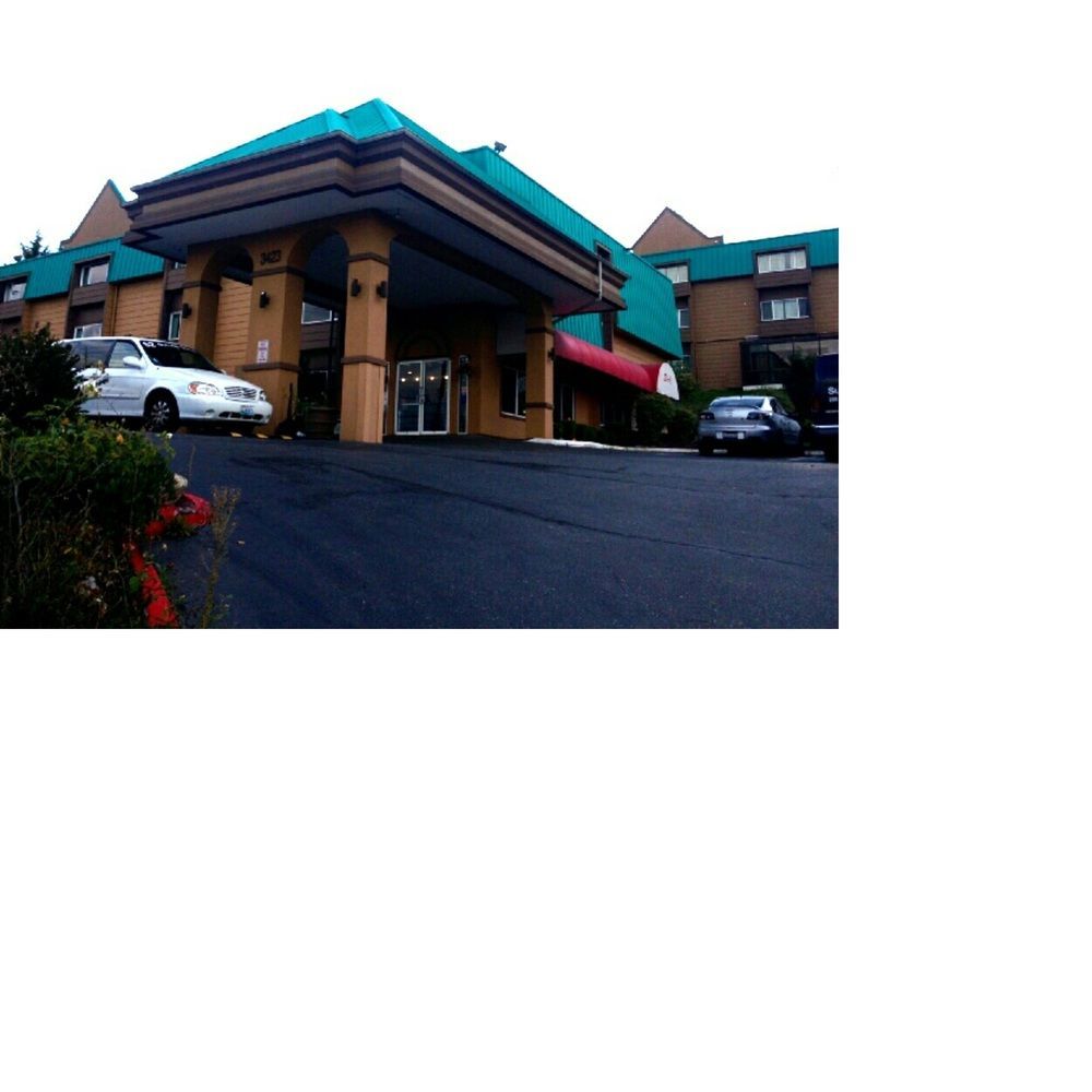 Sutton Hotel 2*