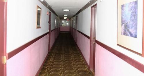 Sutton Hotel 2*