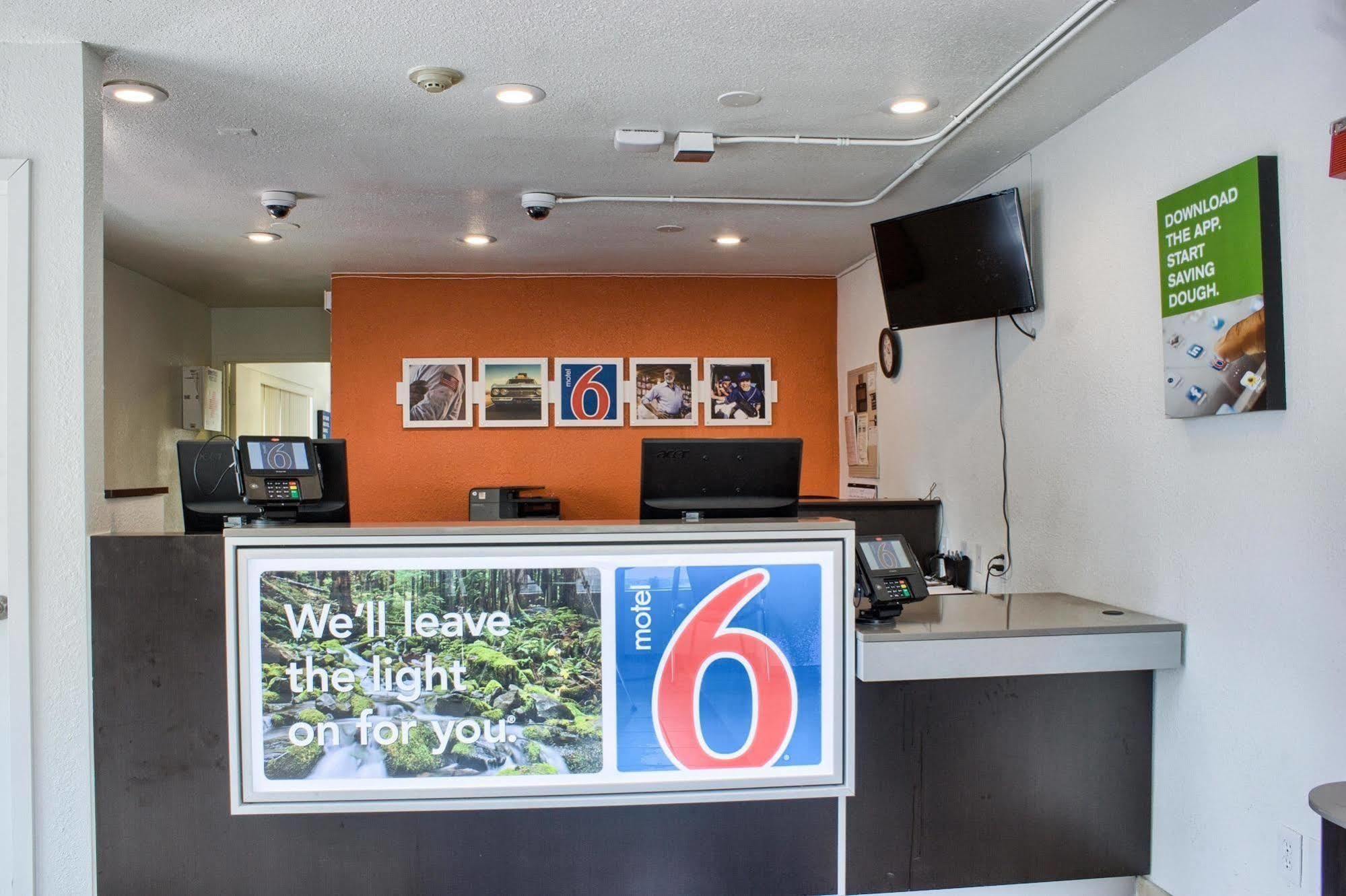 Hotel 6-seattle, Wa - South