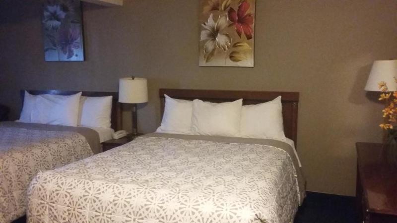 Sutton 2* SeaTac