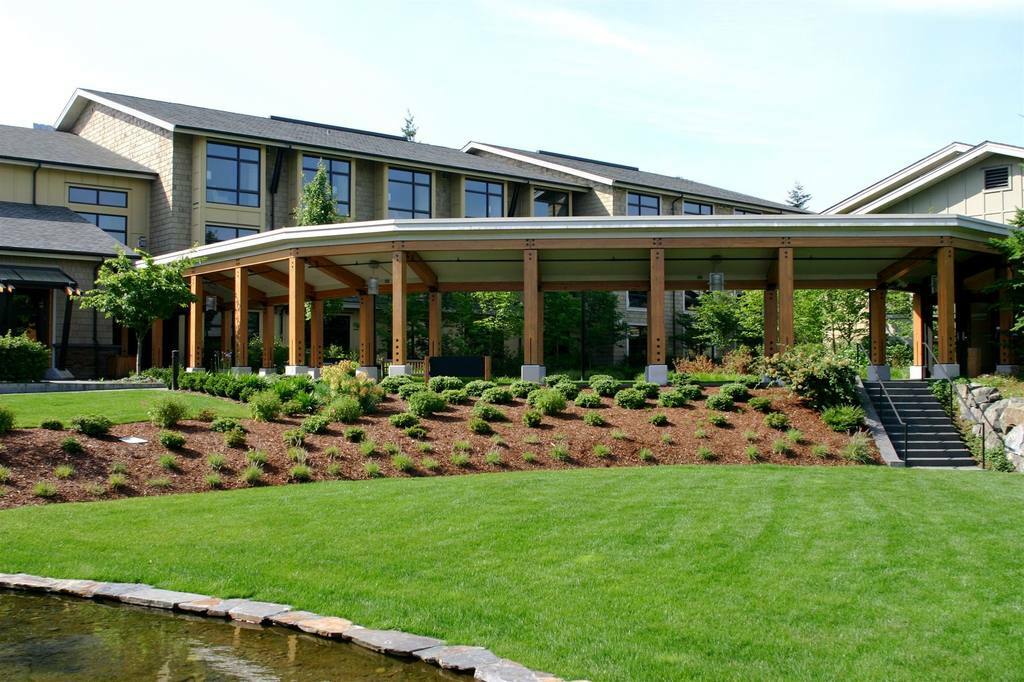Cedarbrook Hotel 4*