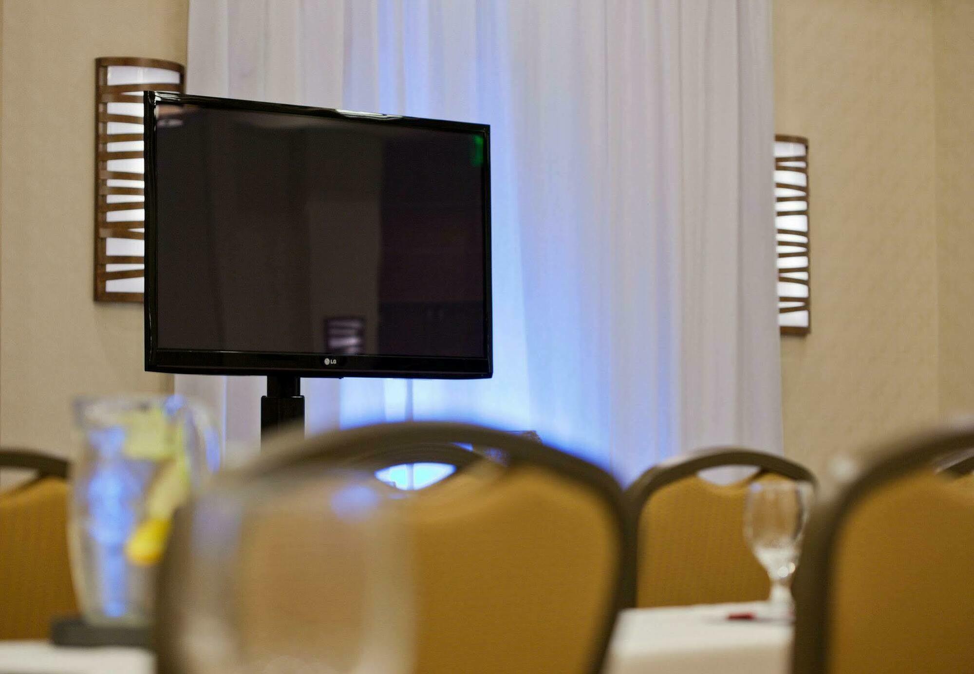 Hotel Seattle Airport Marriott 4*