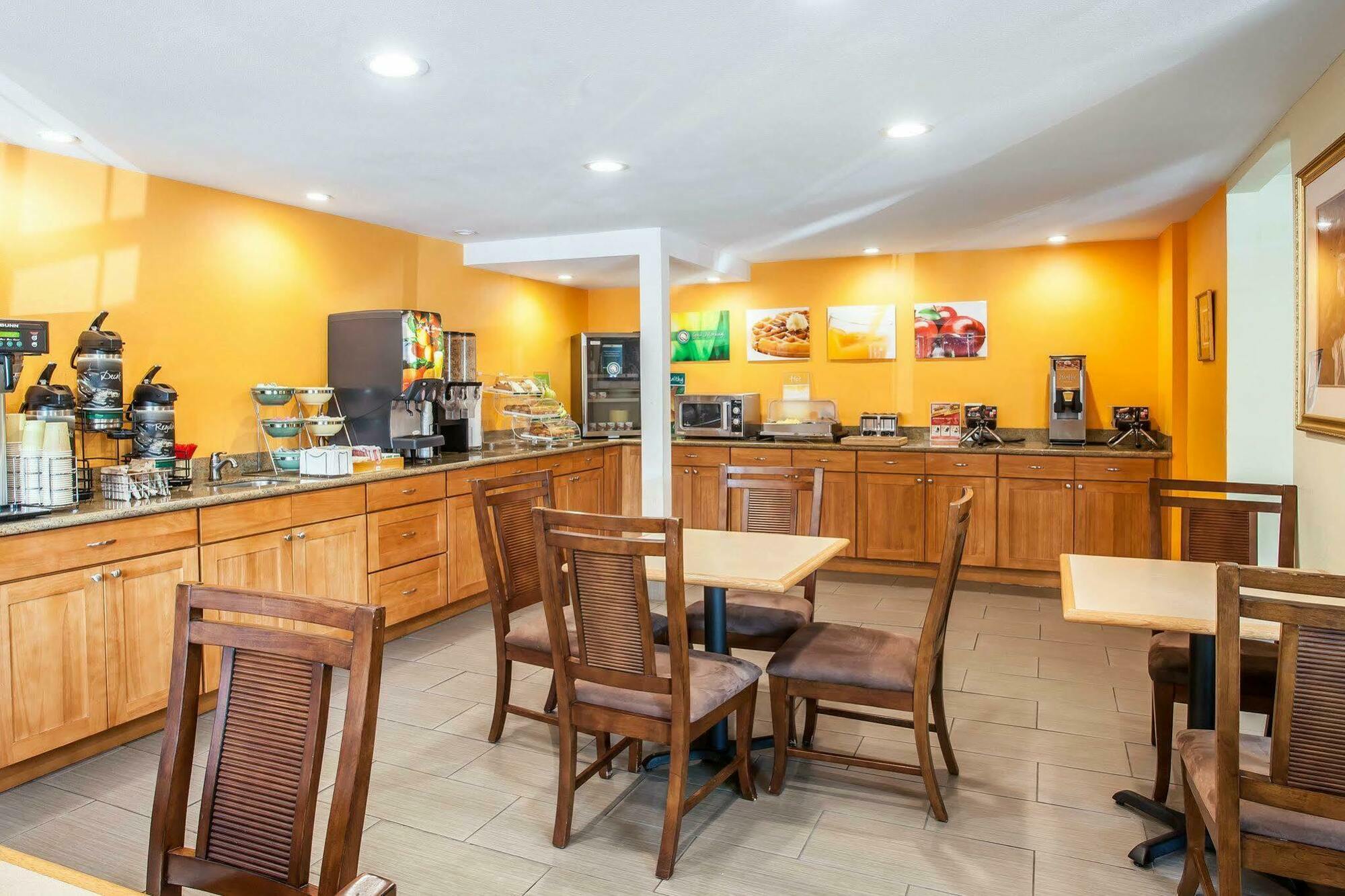 Quality Airport-seattle Inn 2*