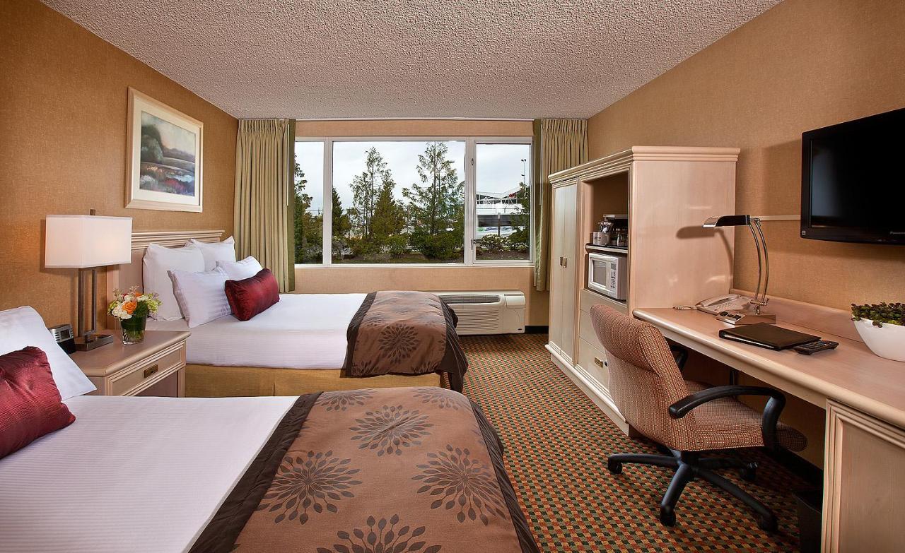 Coast Gateway Hotel 3*