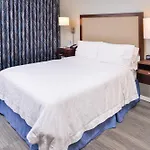 Hampton Inn Seattle Airport