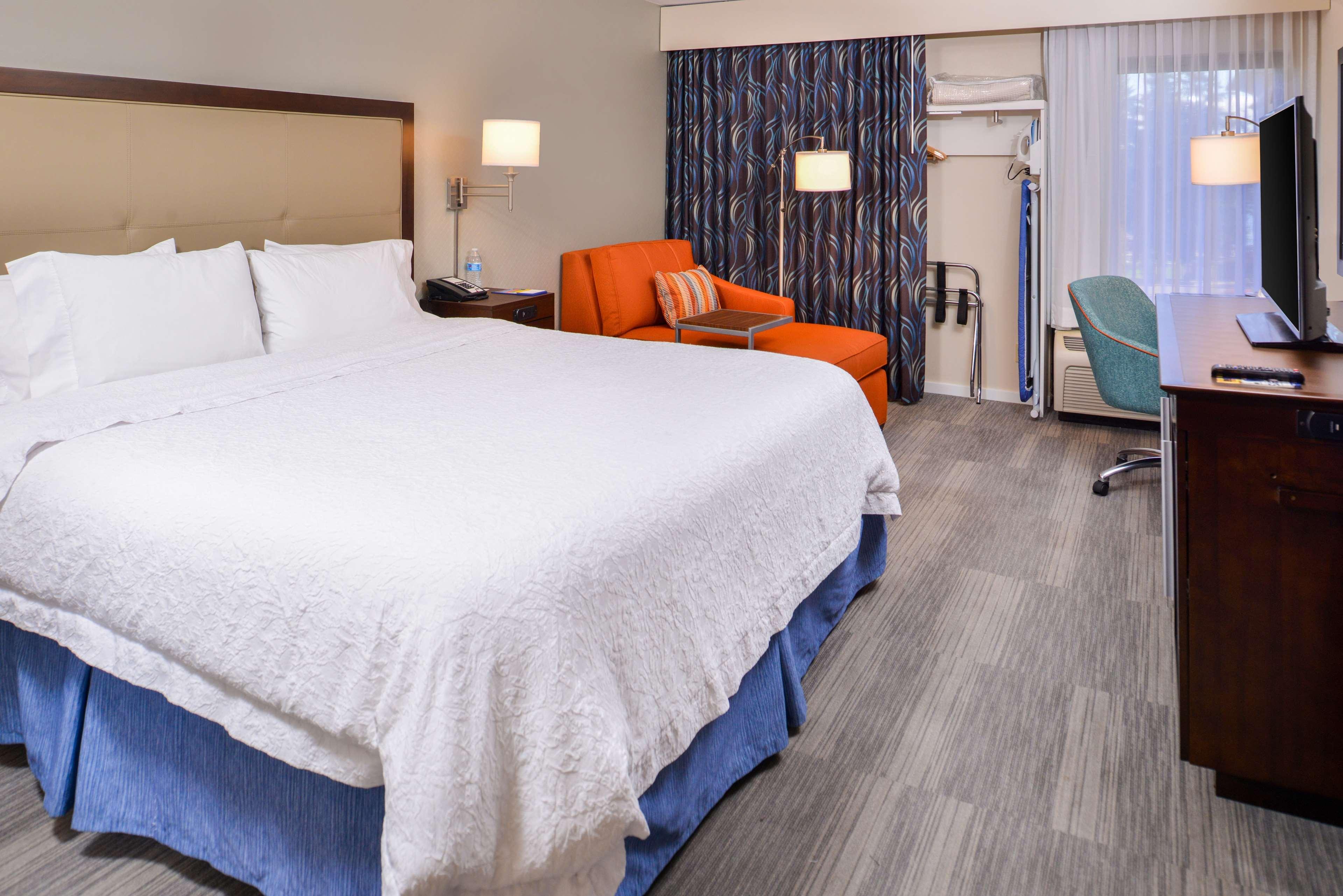 Hampton Seattle Airport 3*