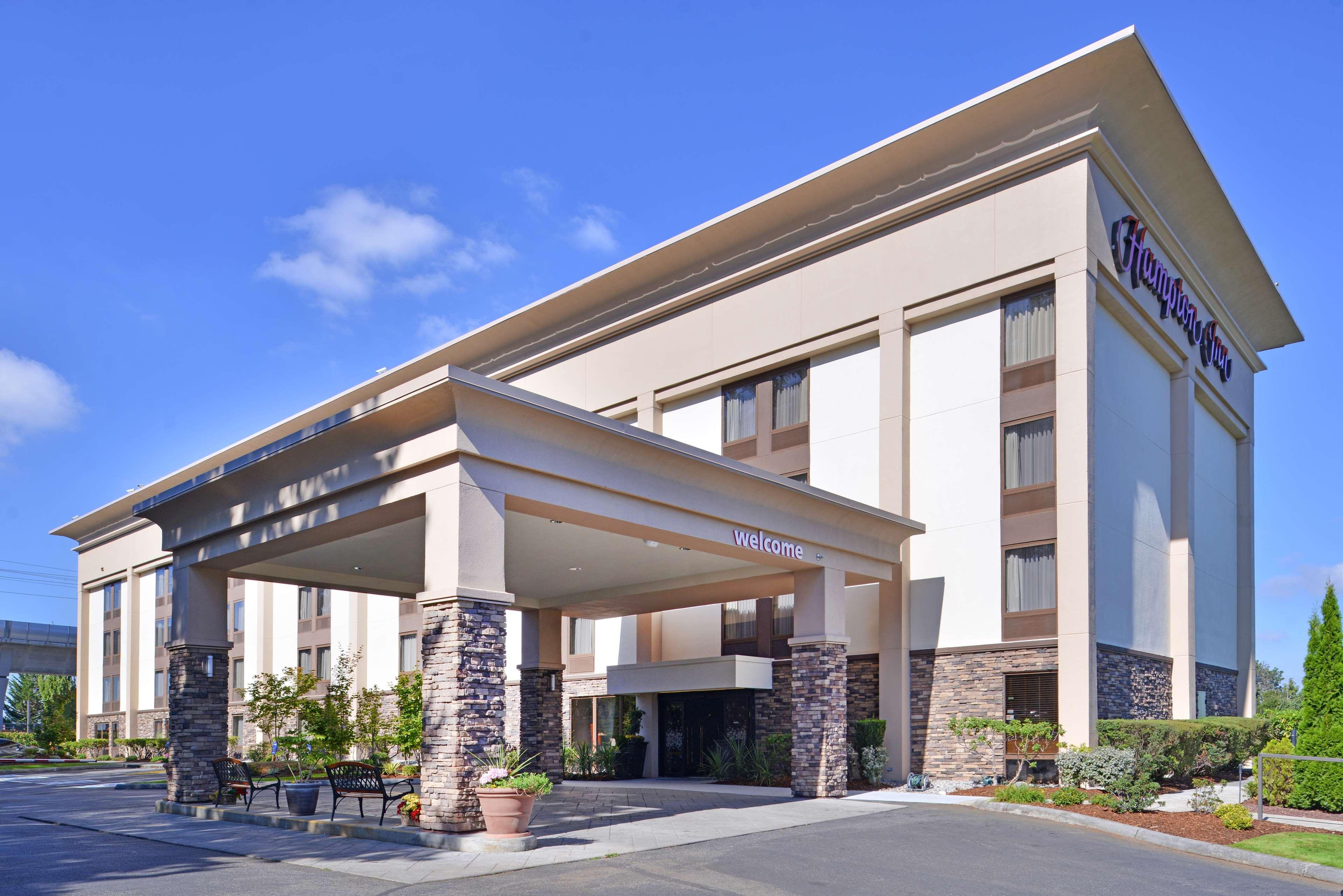 Hampton Seattle Airport 3*