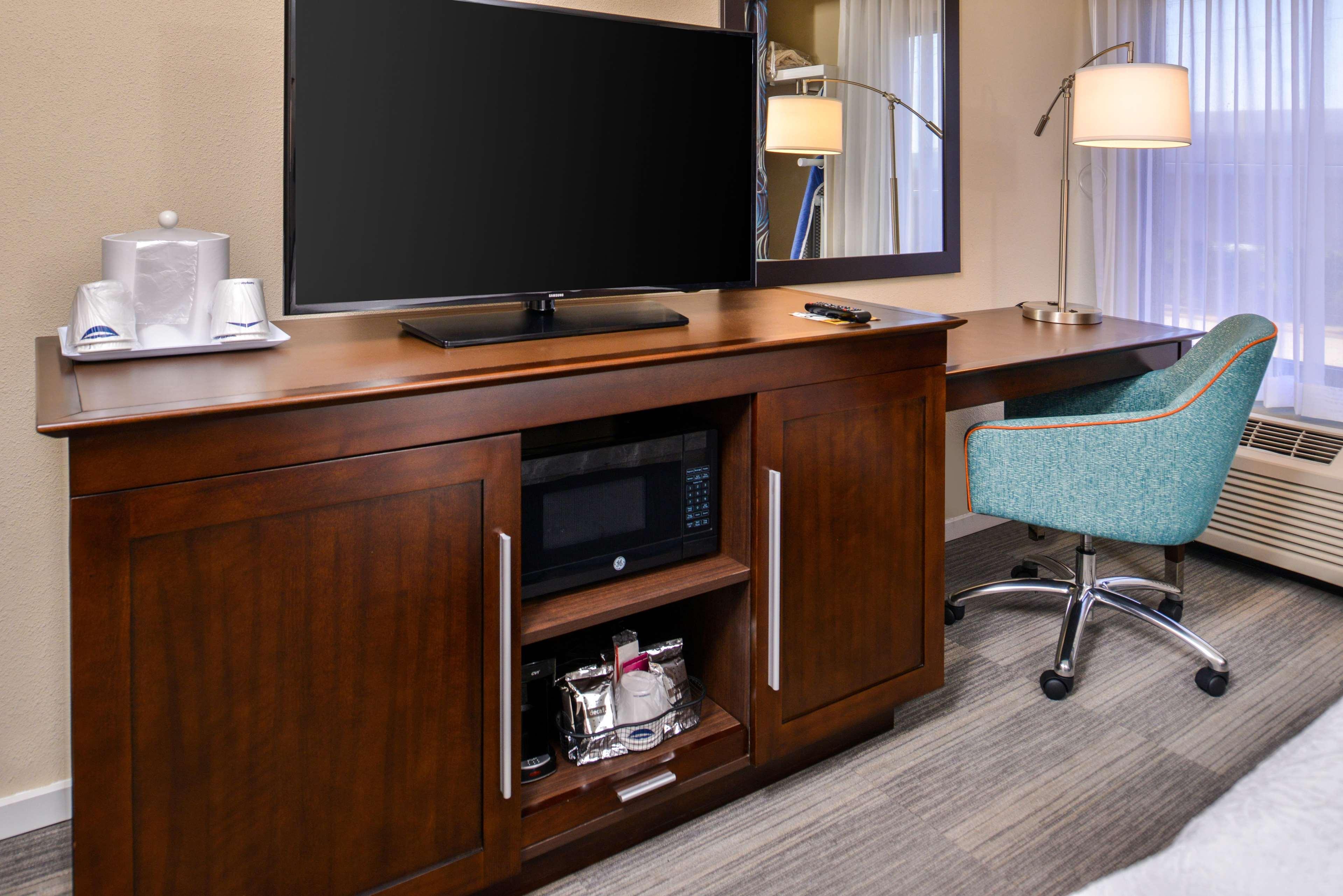 Hampton Seattle Airport Hotel 3*