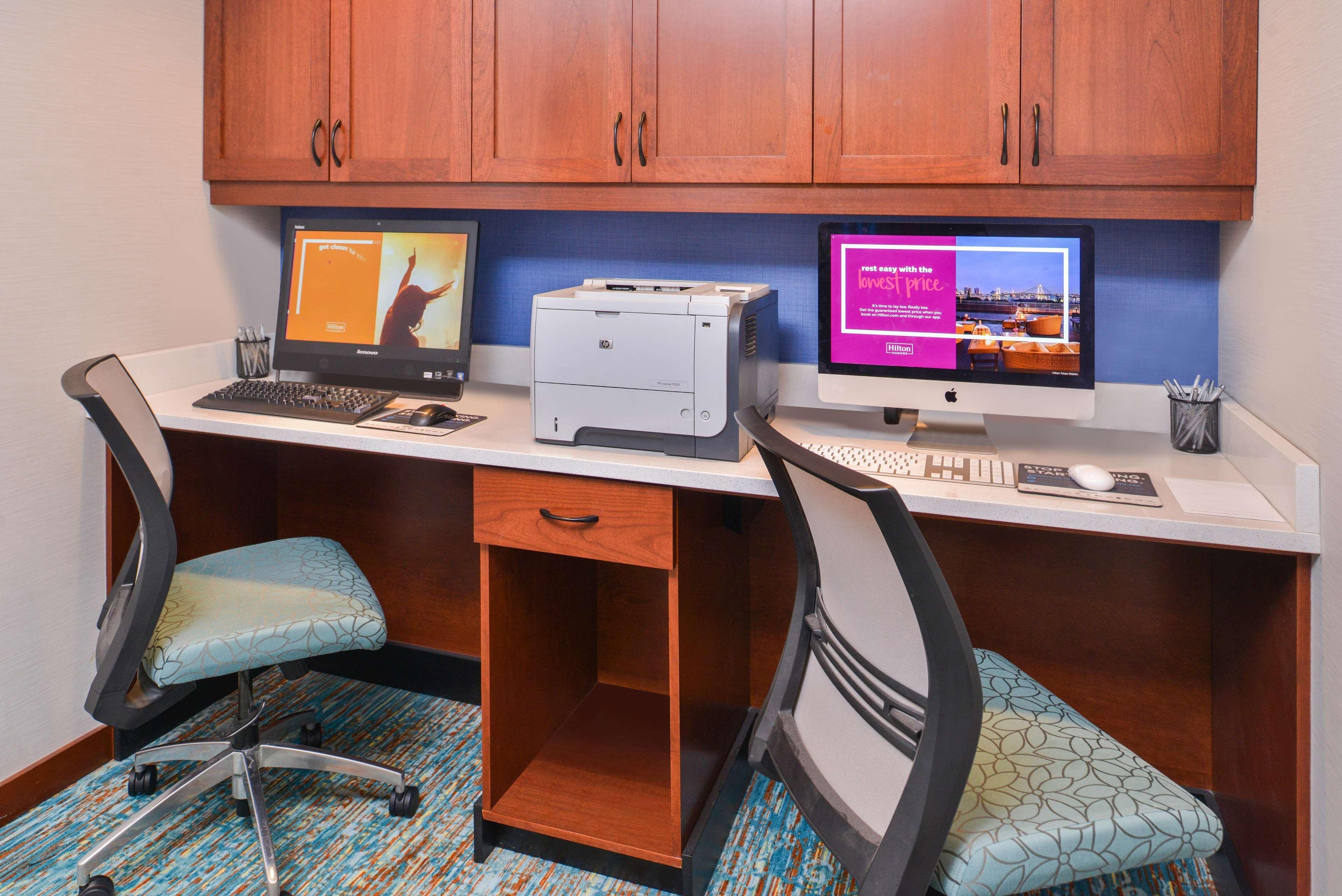 Hampton Seattle Airport Hotel 3*
