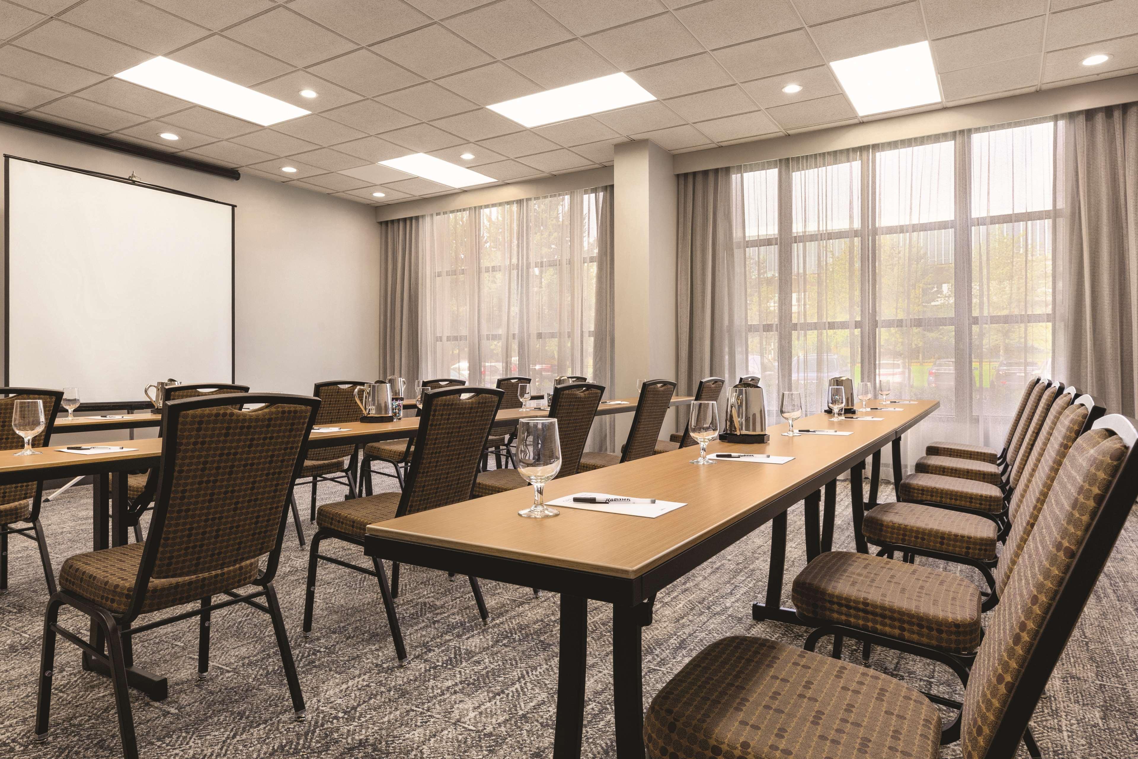 Radisson Seattle Airport 3* SeaTac