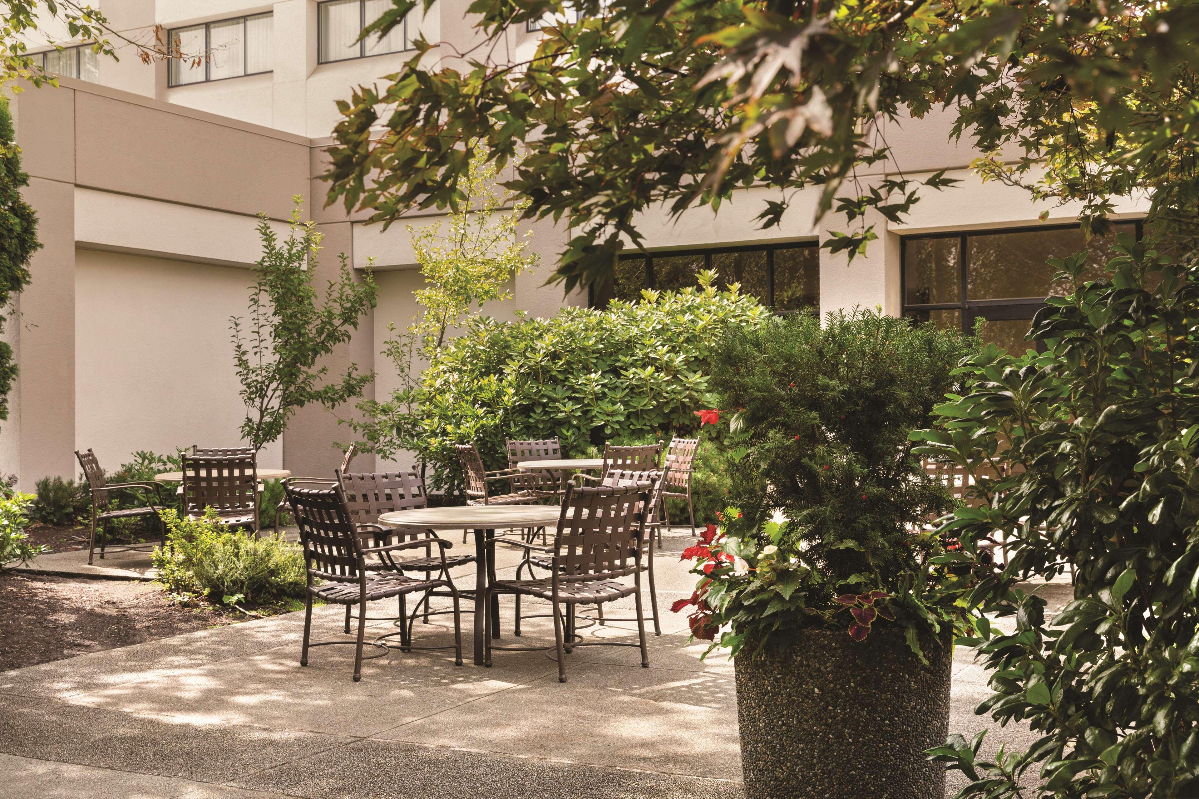 Hotel Radisson Seattle Airport 3*