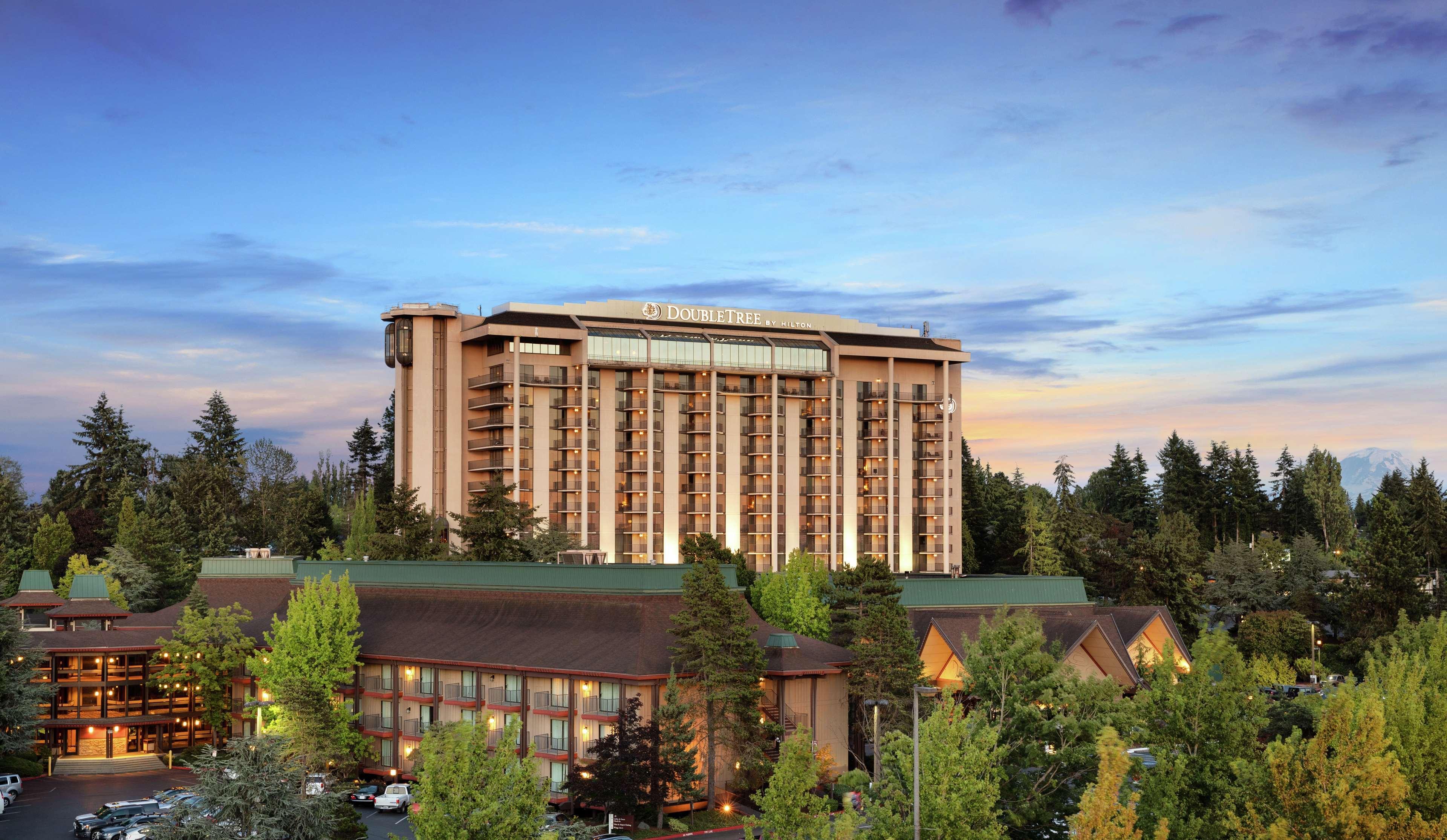 Doubletree By Hilton Seattle Airport Hotel SeaTac