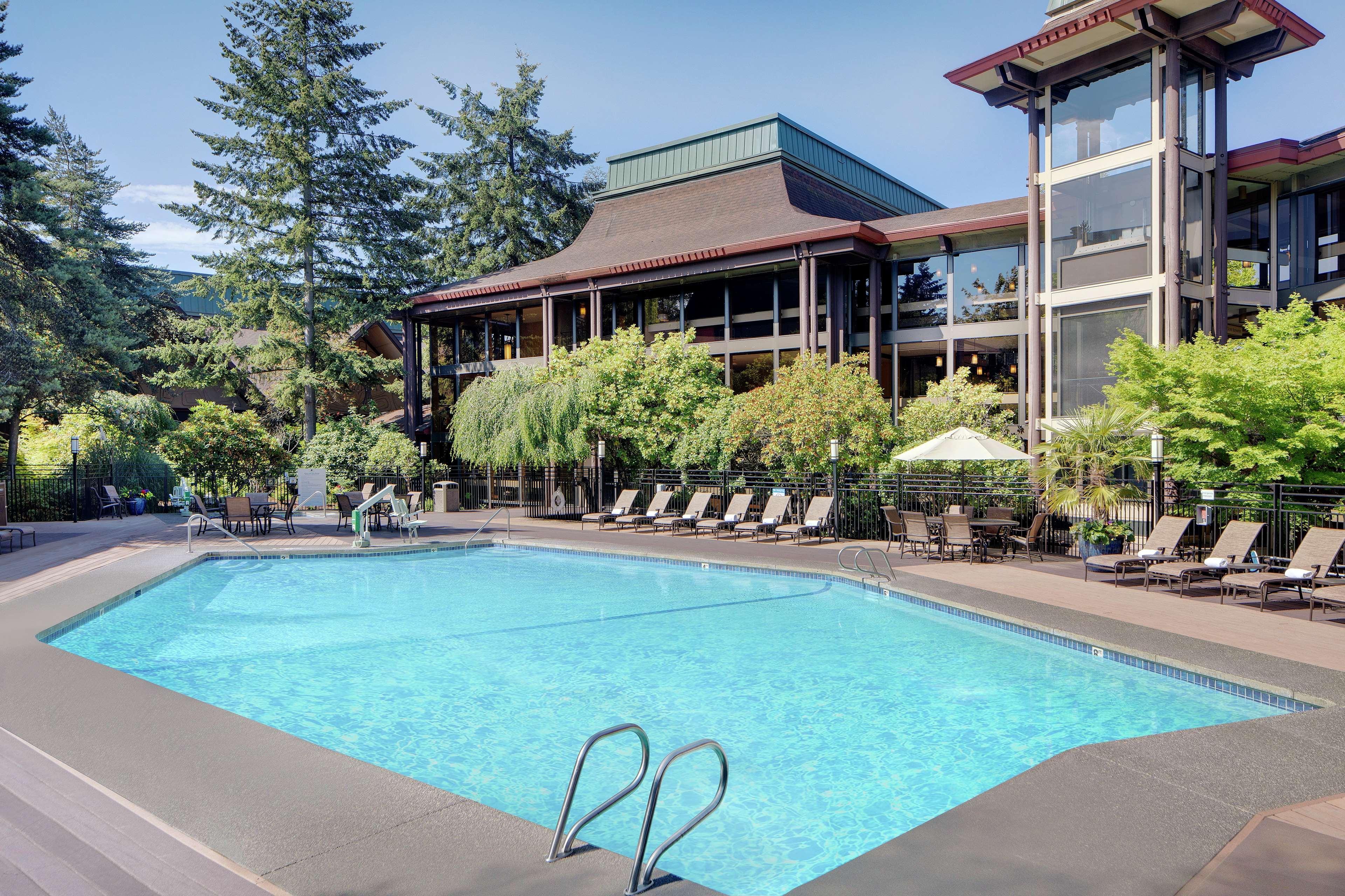 Doubletree By Hilton Seattle Airport Hotel 4*