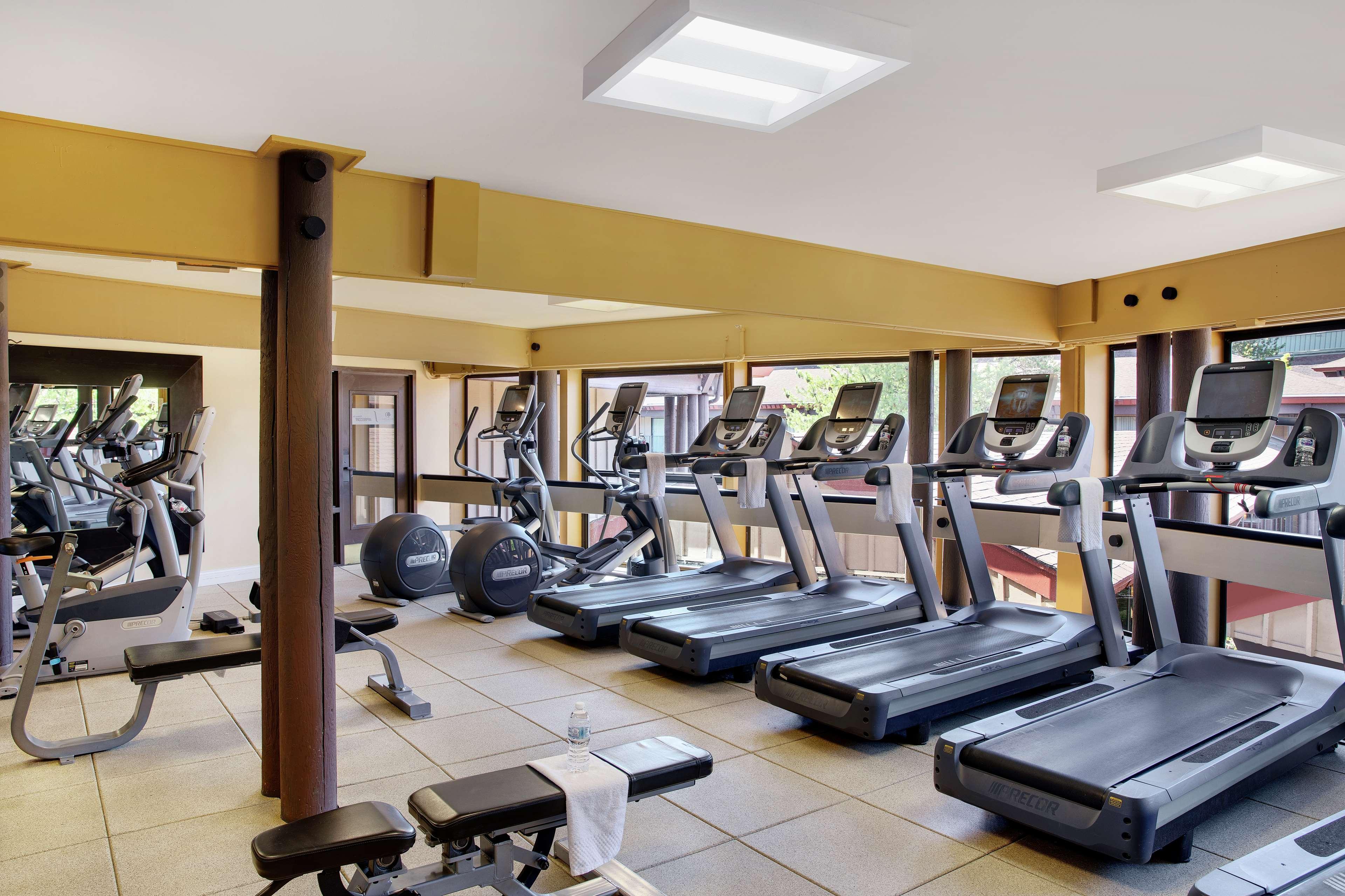Doubletree By Hilton Seattle Airport 4*