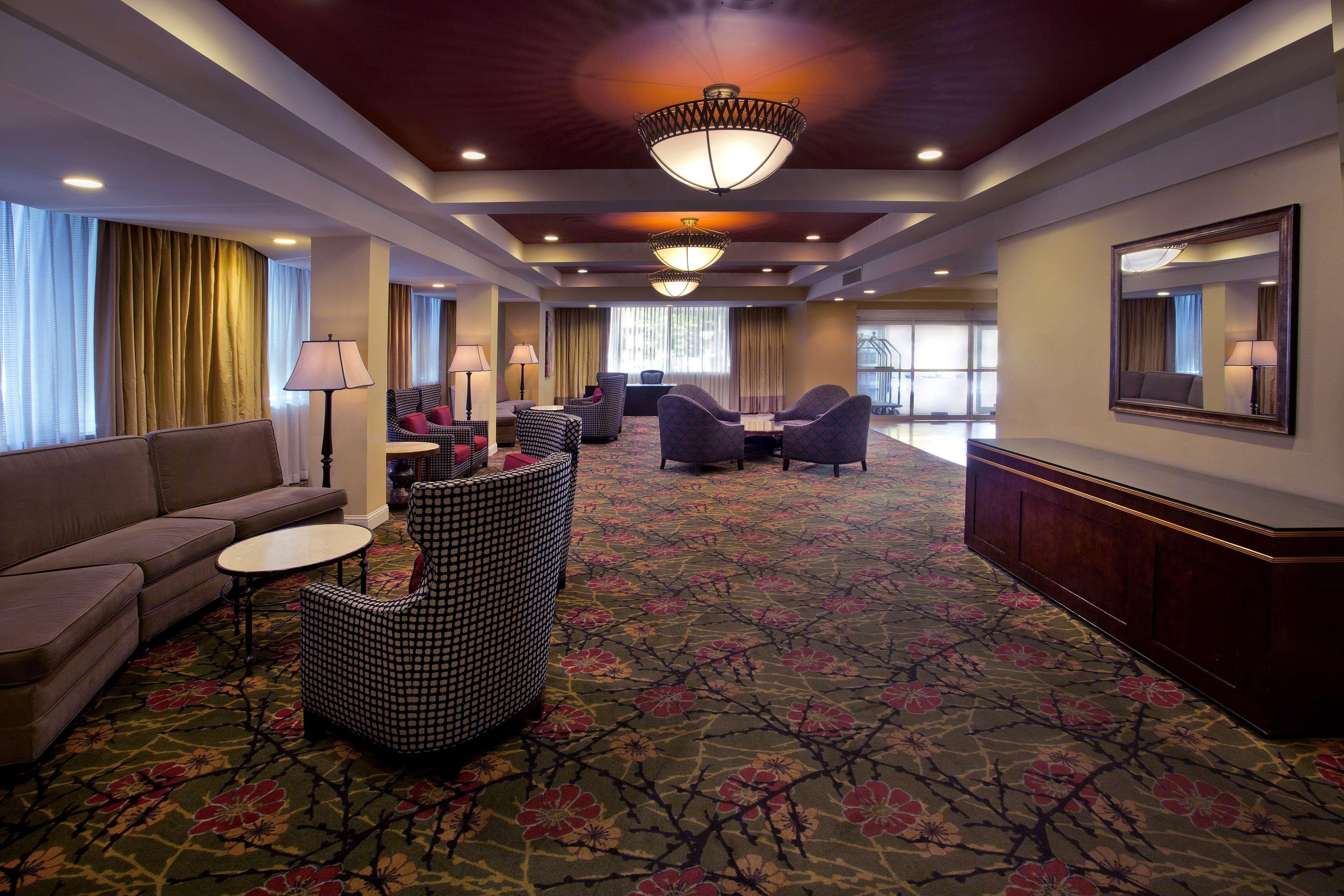 Red Lion Seattle Airport 3*