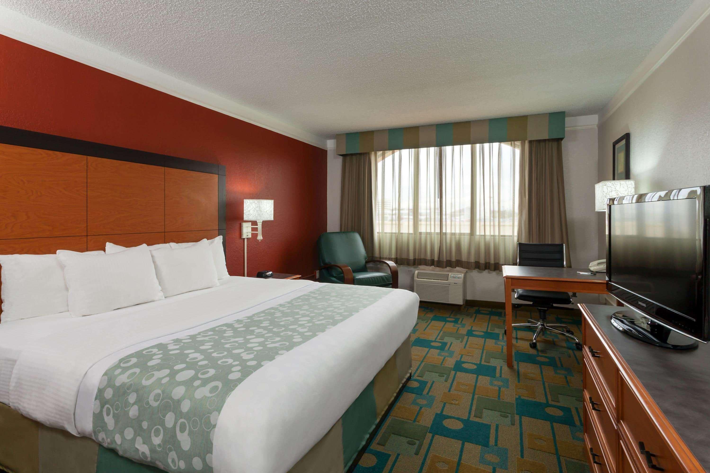 Hotel La Quinta By Wyndham Seattle Sea-tac Airport
