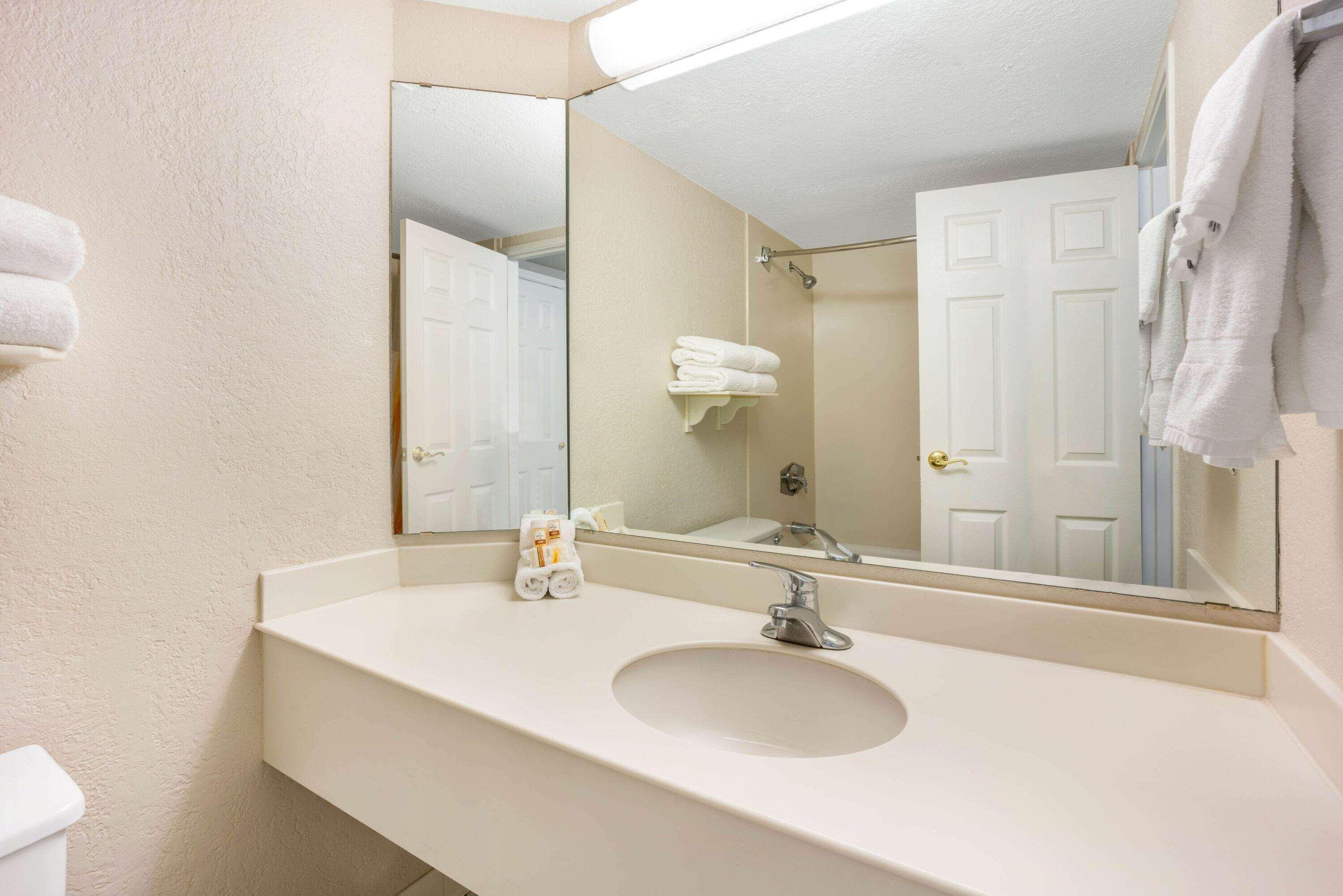 Hotel La Quinta By Wyndham Seattle Sea-tac Airport 3*