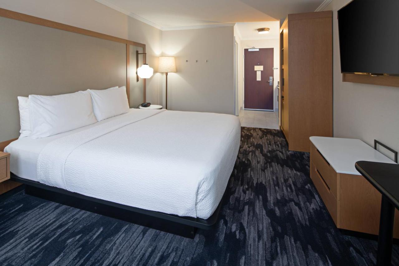 Fairfield By Marriott & Seattle Sea-tac Airport Hotel