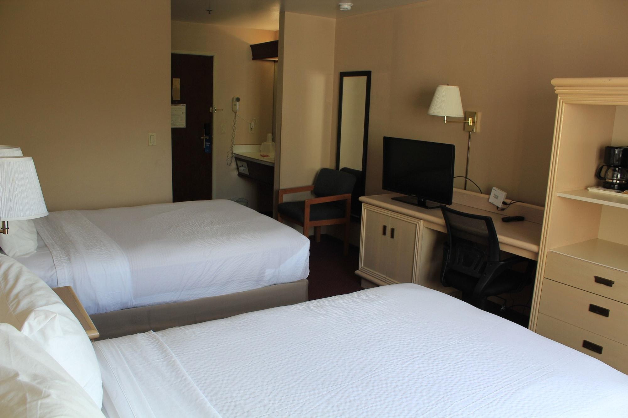 Days By Wyndham Airport Hotel 2*