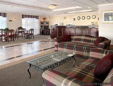 Days By Wyndham Airport Hotel 2*