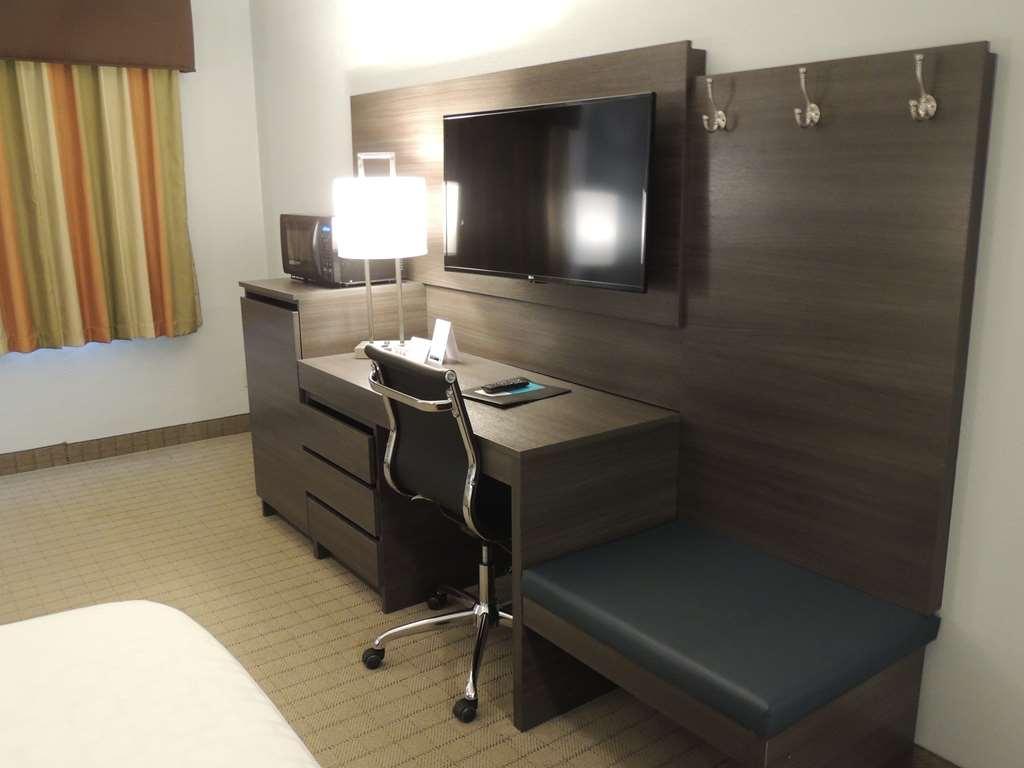 Surestay By Western Airport North Hotel SeaTac