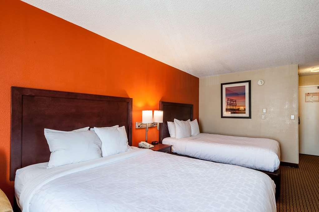 Surestay By Western Airport North Hotel