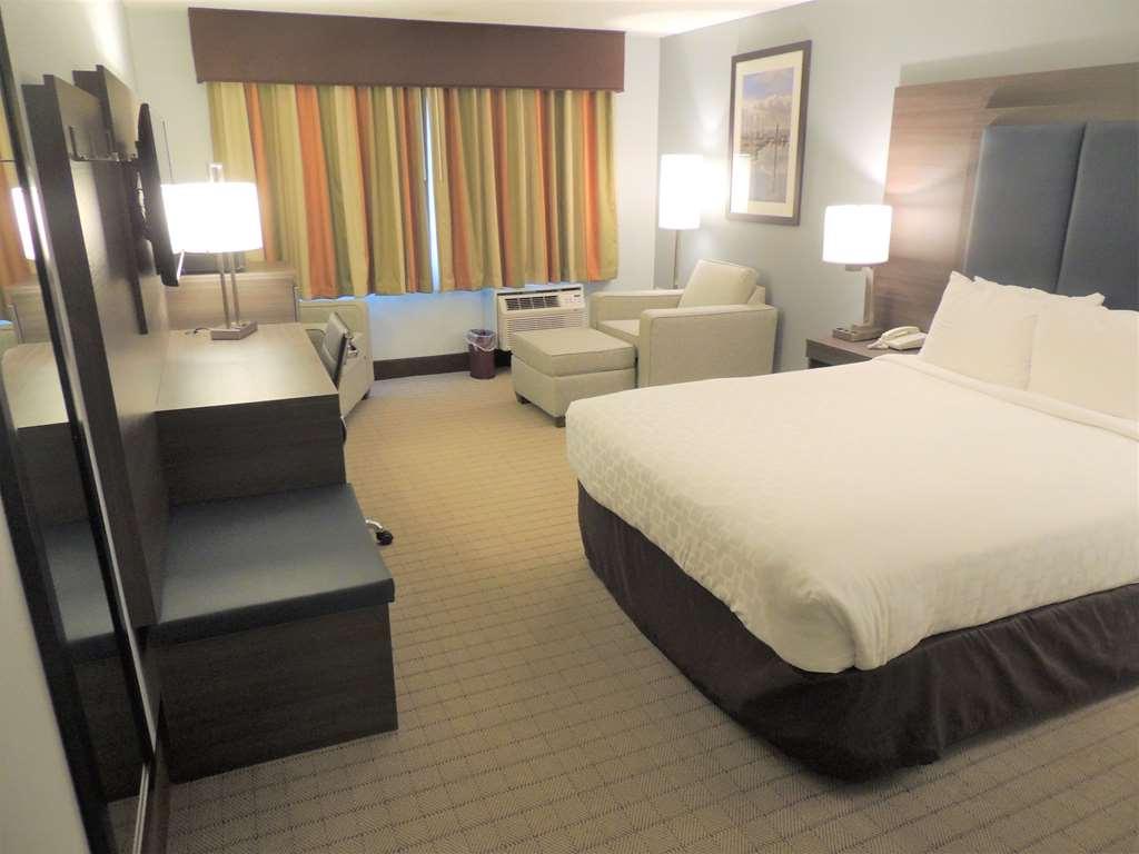 Surestay By Western Airport North *