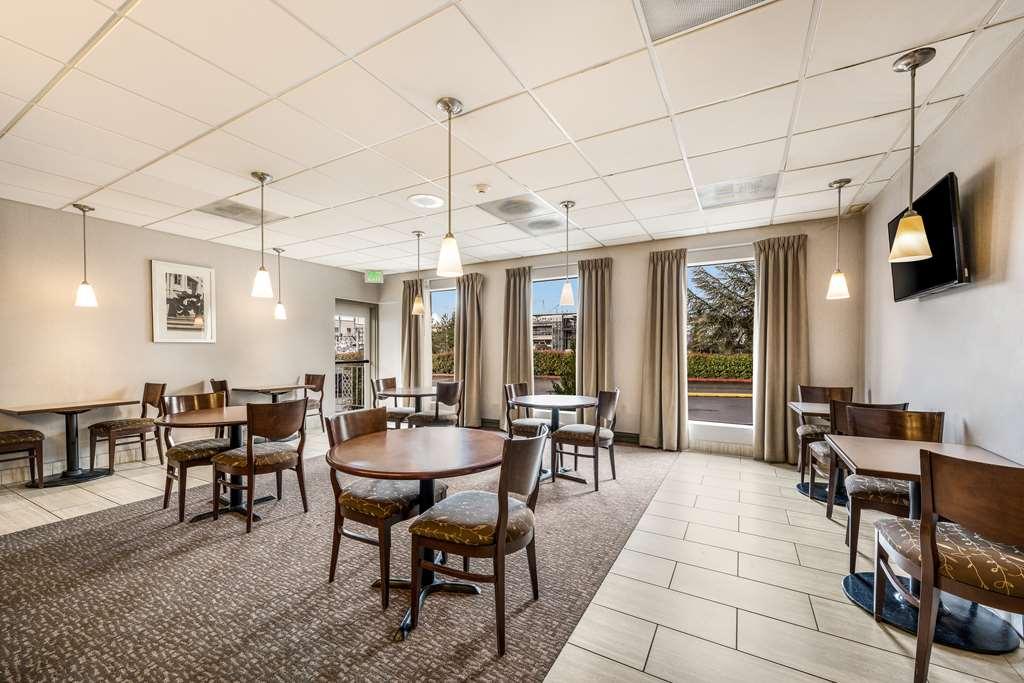 Hotel Surestay By Western Airport North SeaTac