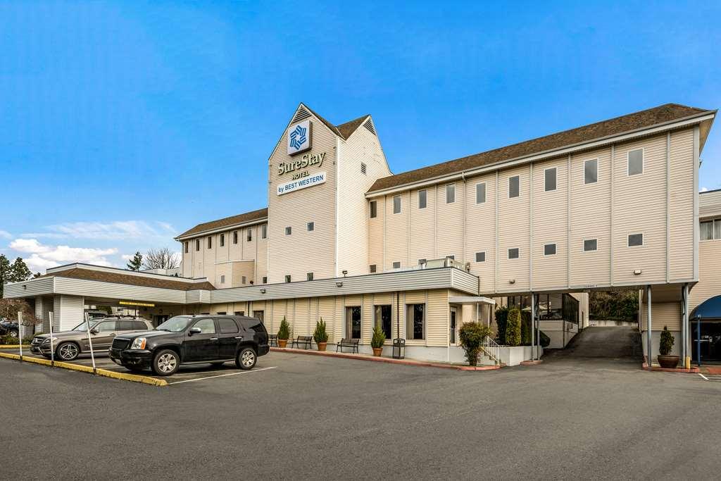 Surestay By Western Airport North Hotel *