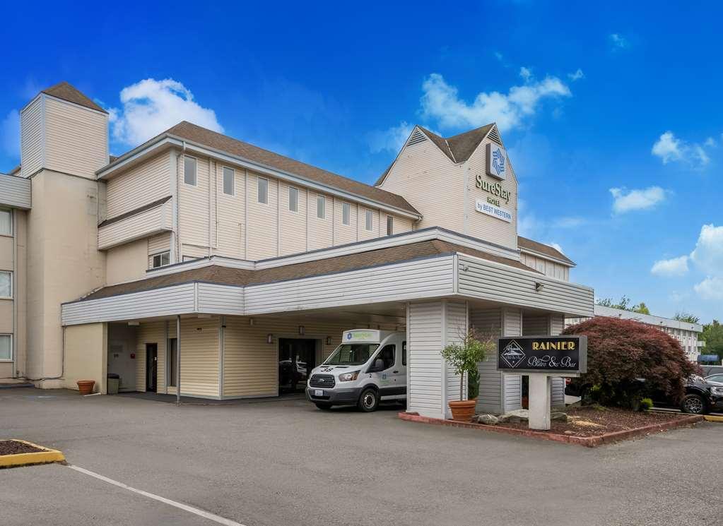 Surestay By Western Airport North Hotel *