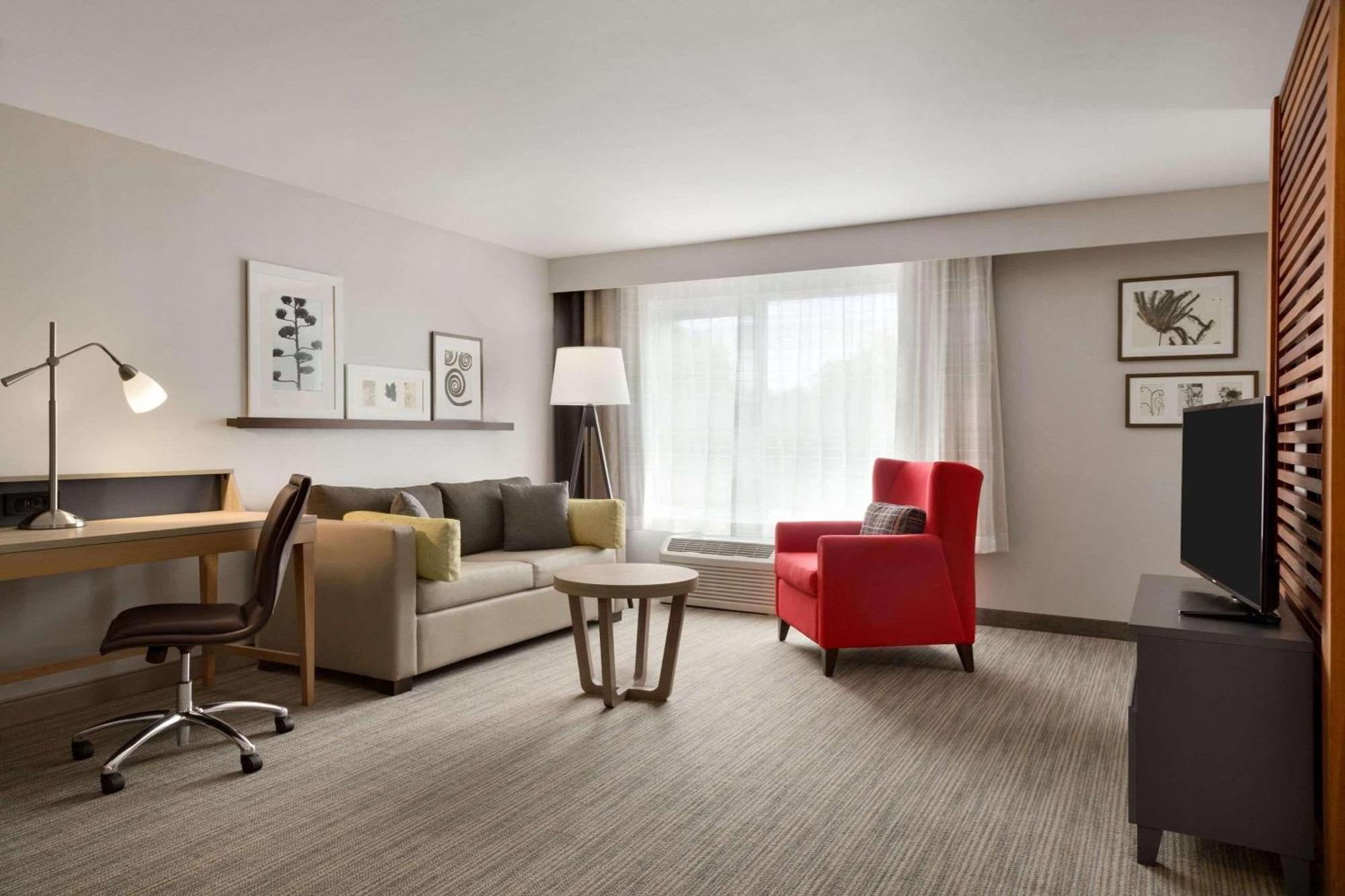 Country & By Radisson, Seattle-tacoma International Airport, Wa Hotel SeaTac