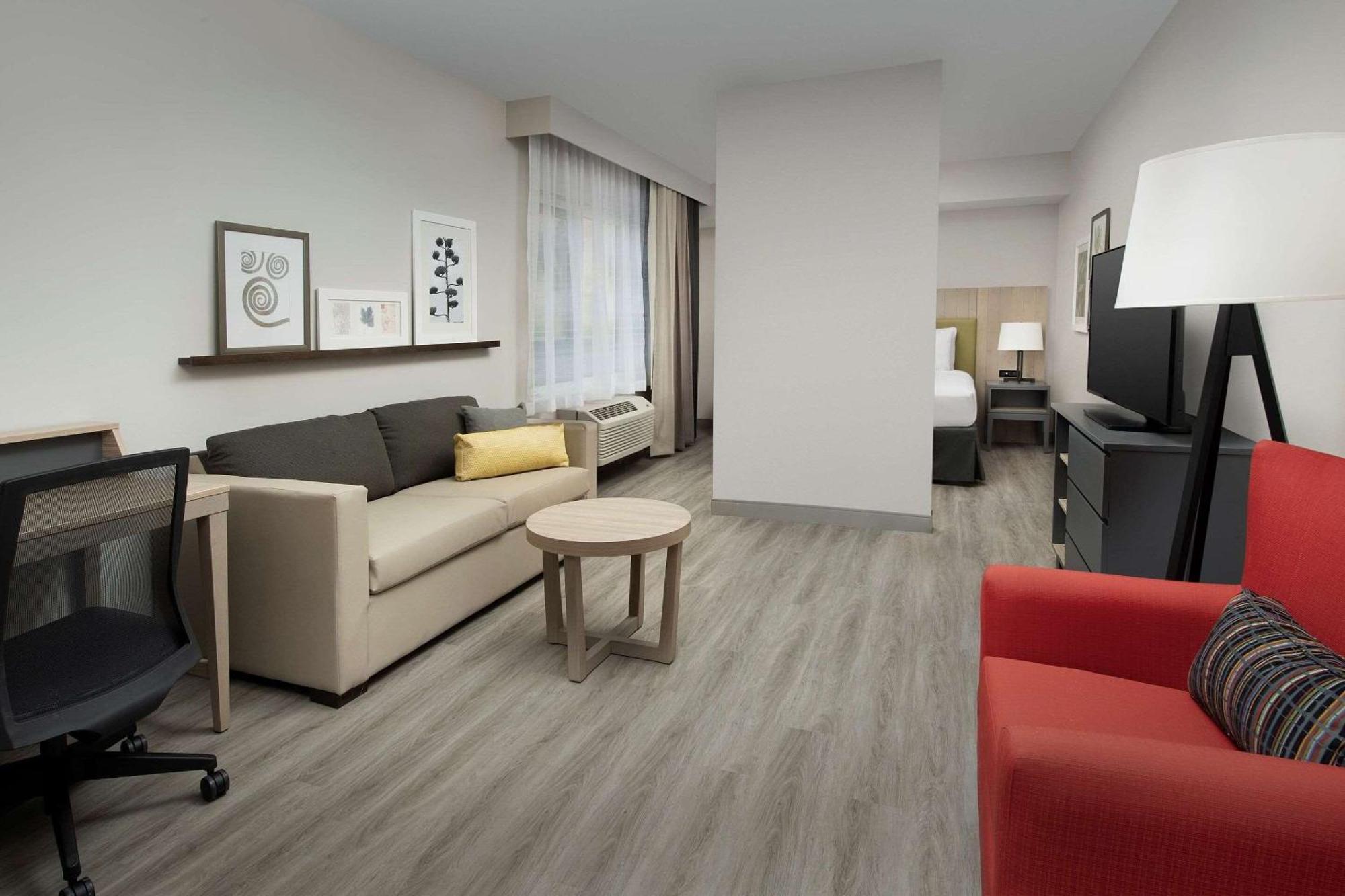 Country & By Radisson, Seattle-tacoma International Airport, Wa Hotel