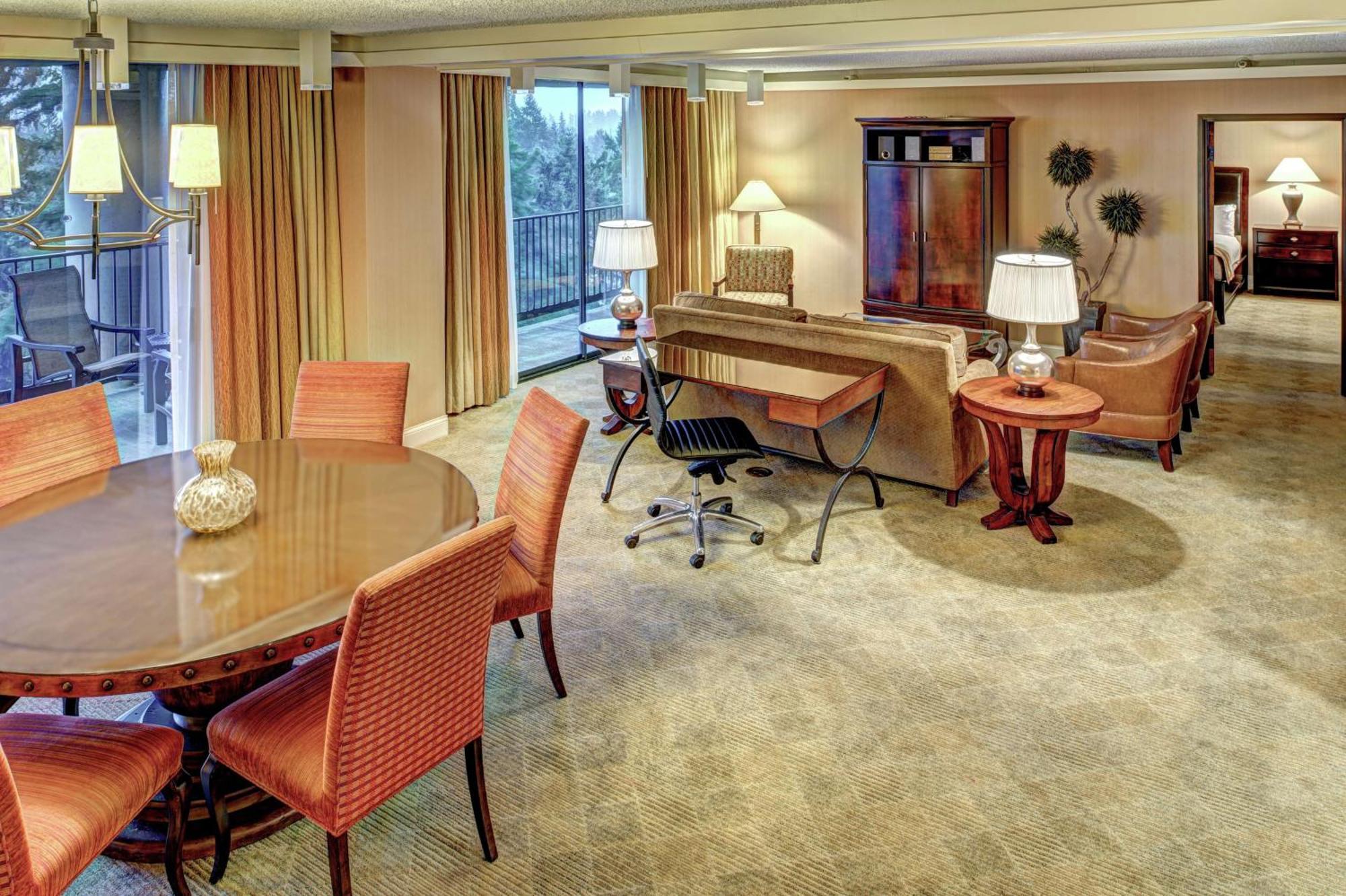 Doubletree By Hilton Seattle Airport