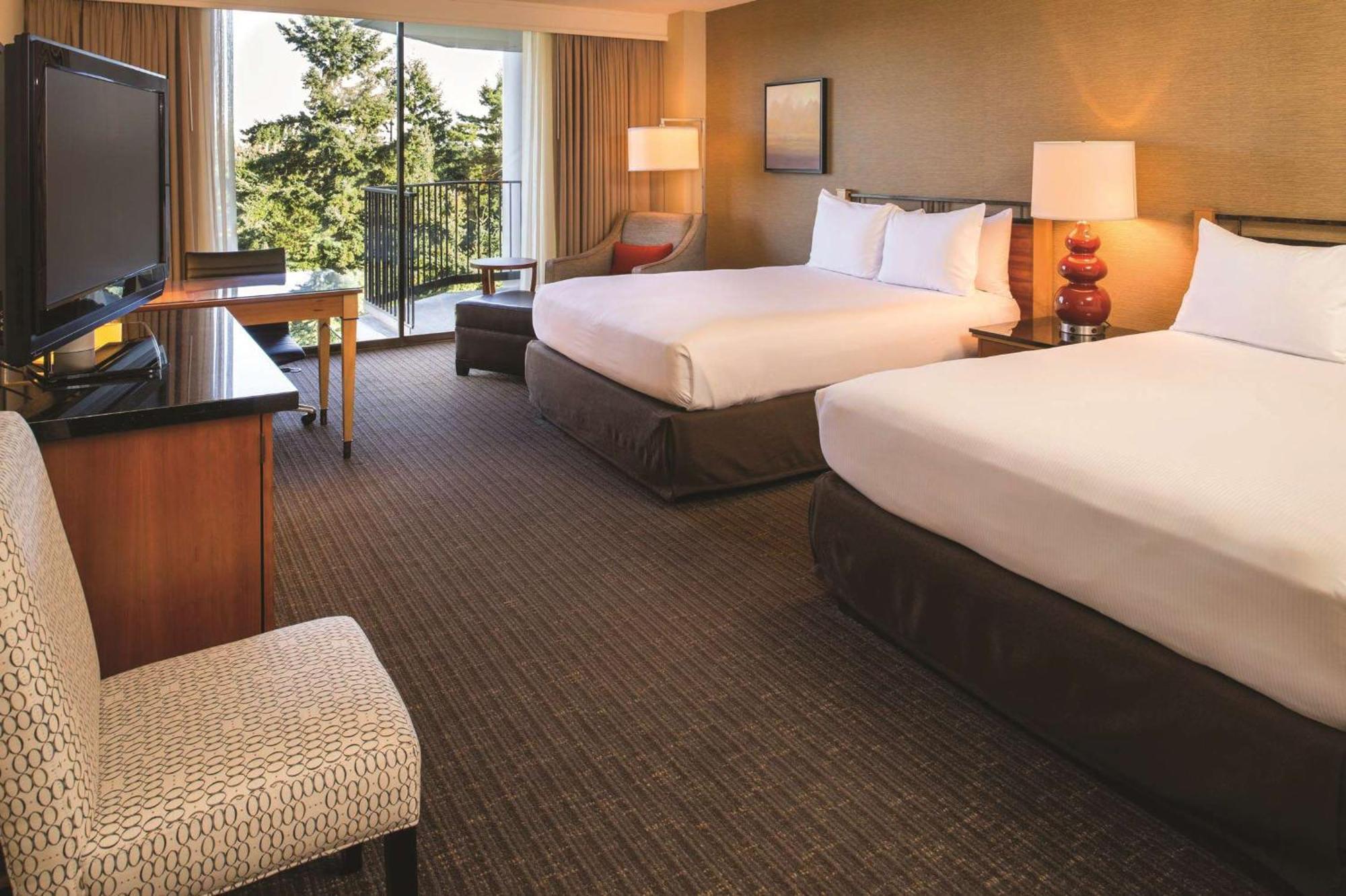 Doubletree By Hilton Seattle Airport Hotel