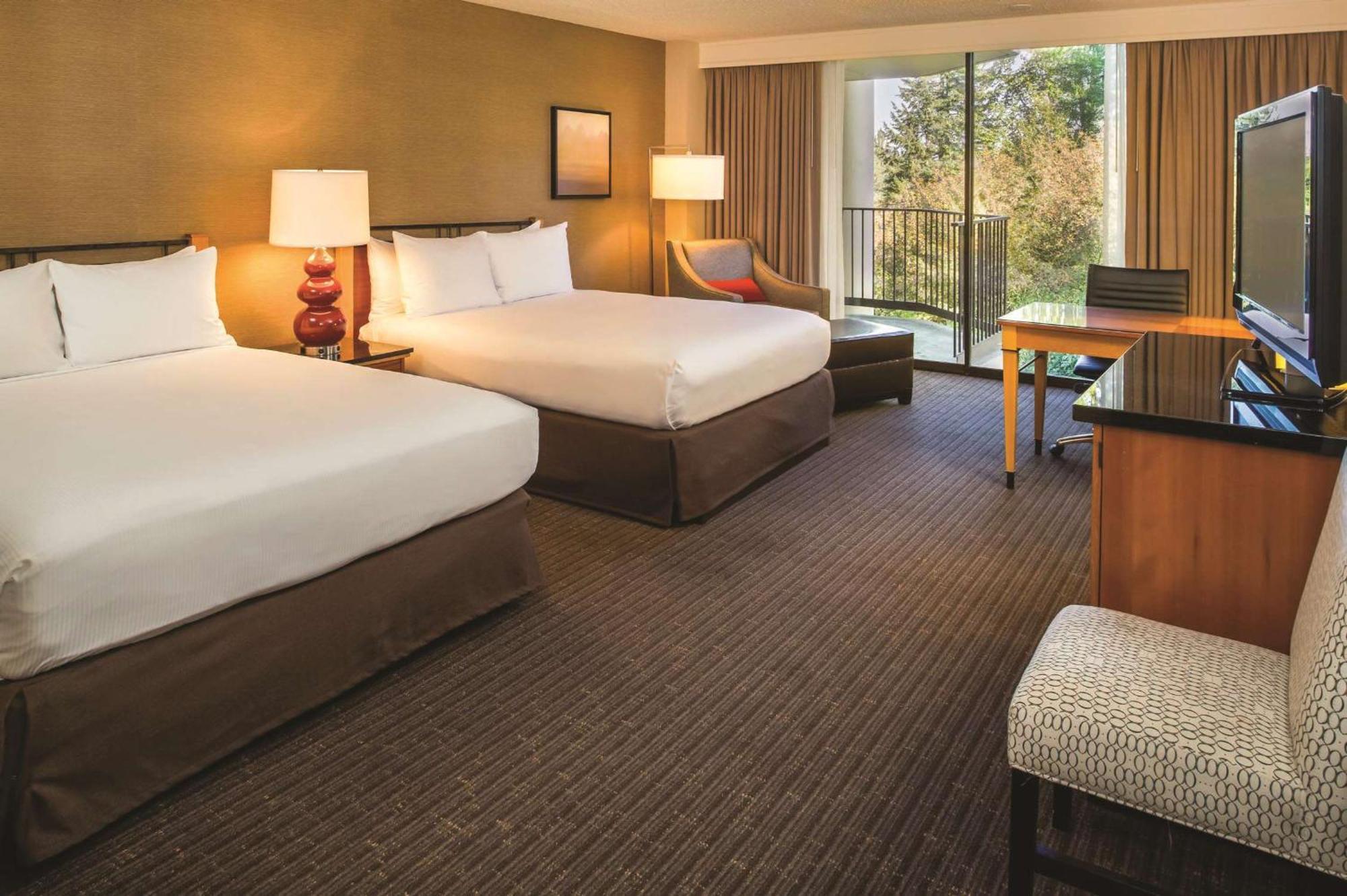 Doubletree By Hilton Seattle Airport SeaTac