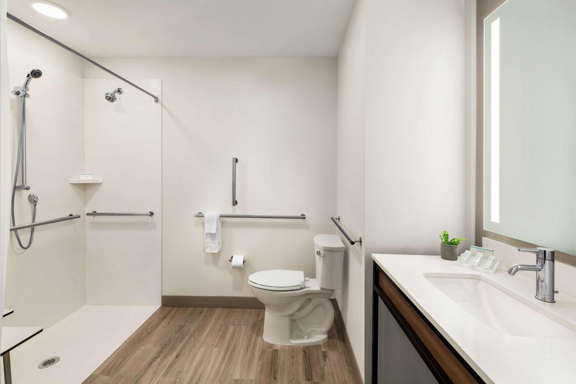 Hilton Garden Seattle Airport Hotel 3*