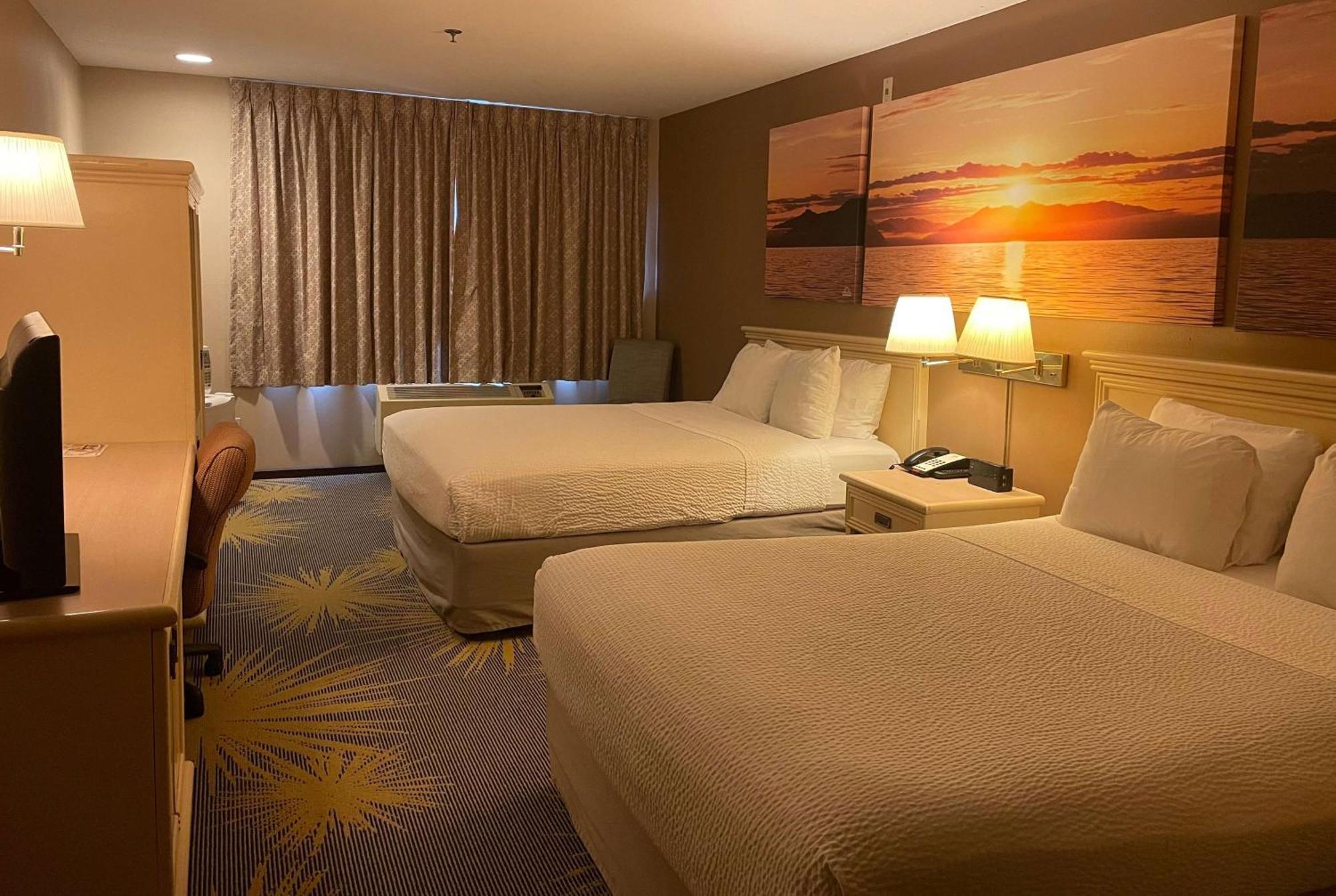 Days By Wyndham Airport Hotel SeaTac