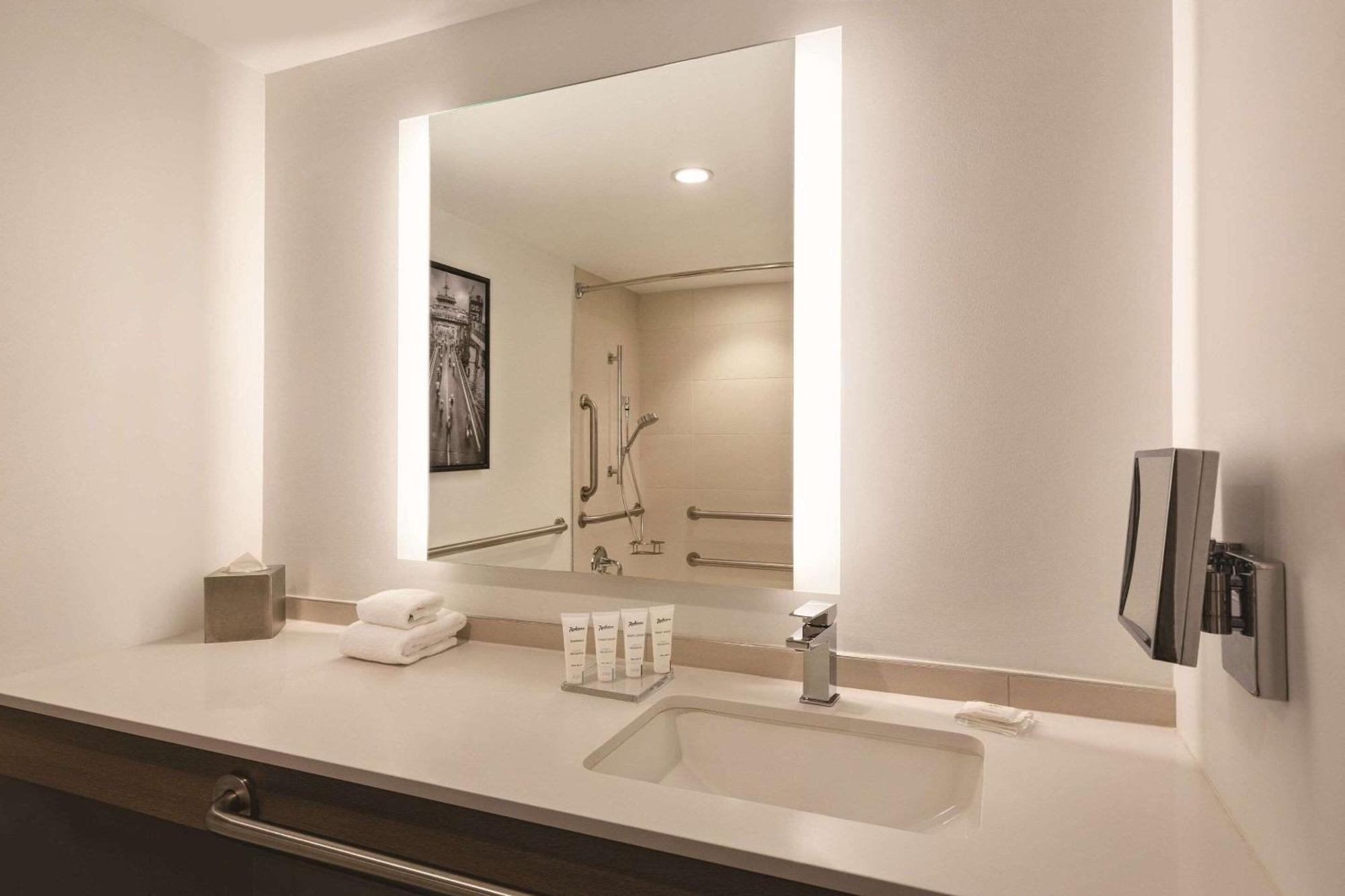 Radisson Seattle Airport 3* SeaTac