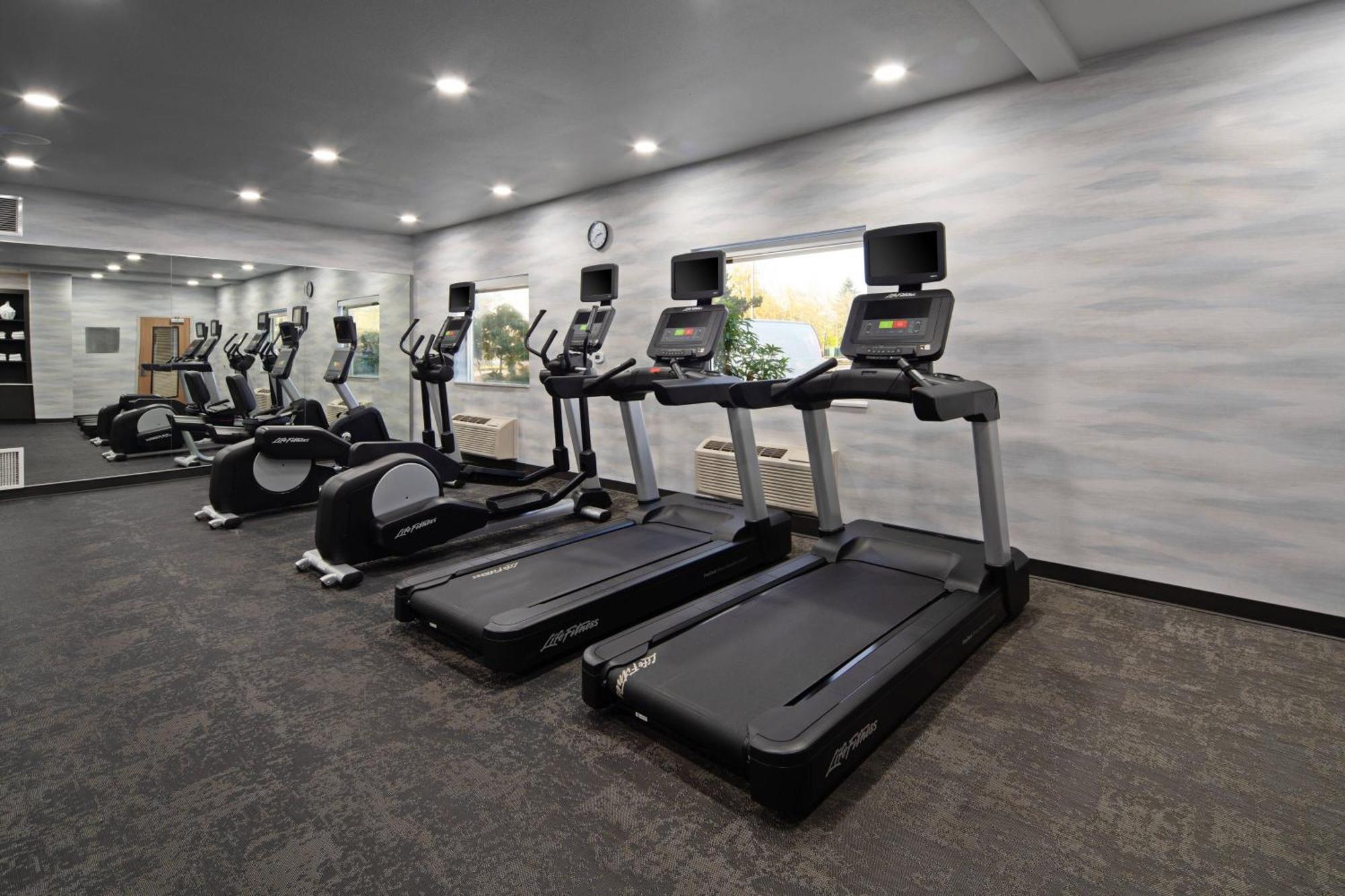 Hotel Fairfield By Marriott & Seattle Sea-tac Airport 3*