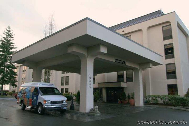 Hampton Seattle Airport Hotel 3*