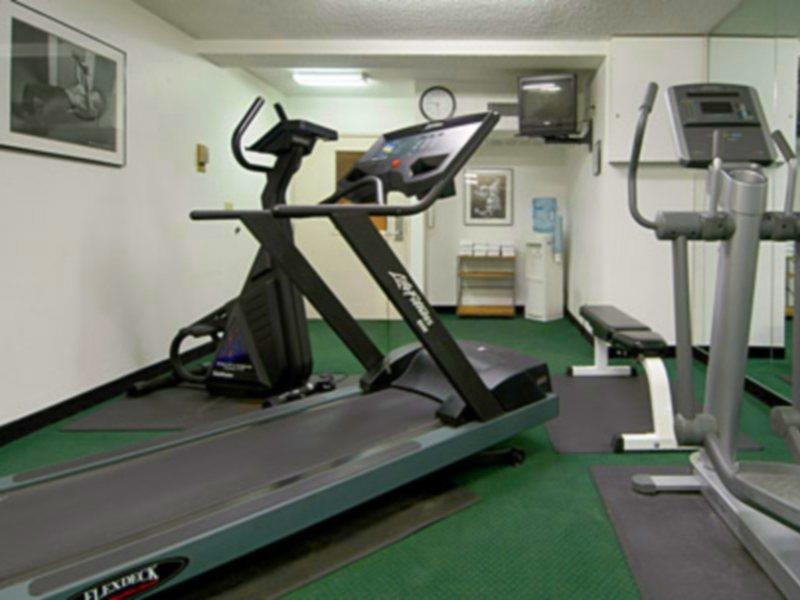 Hotel Red Lion Seattle Airport 3*