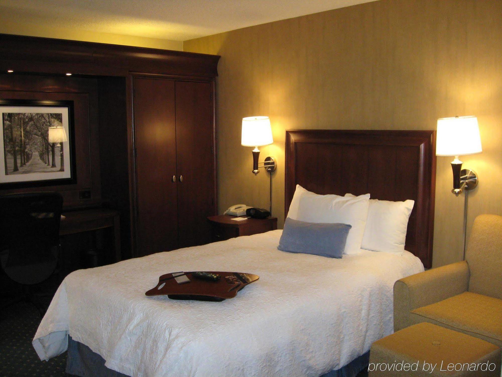Hampton Seattle Airport Hotel 3*