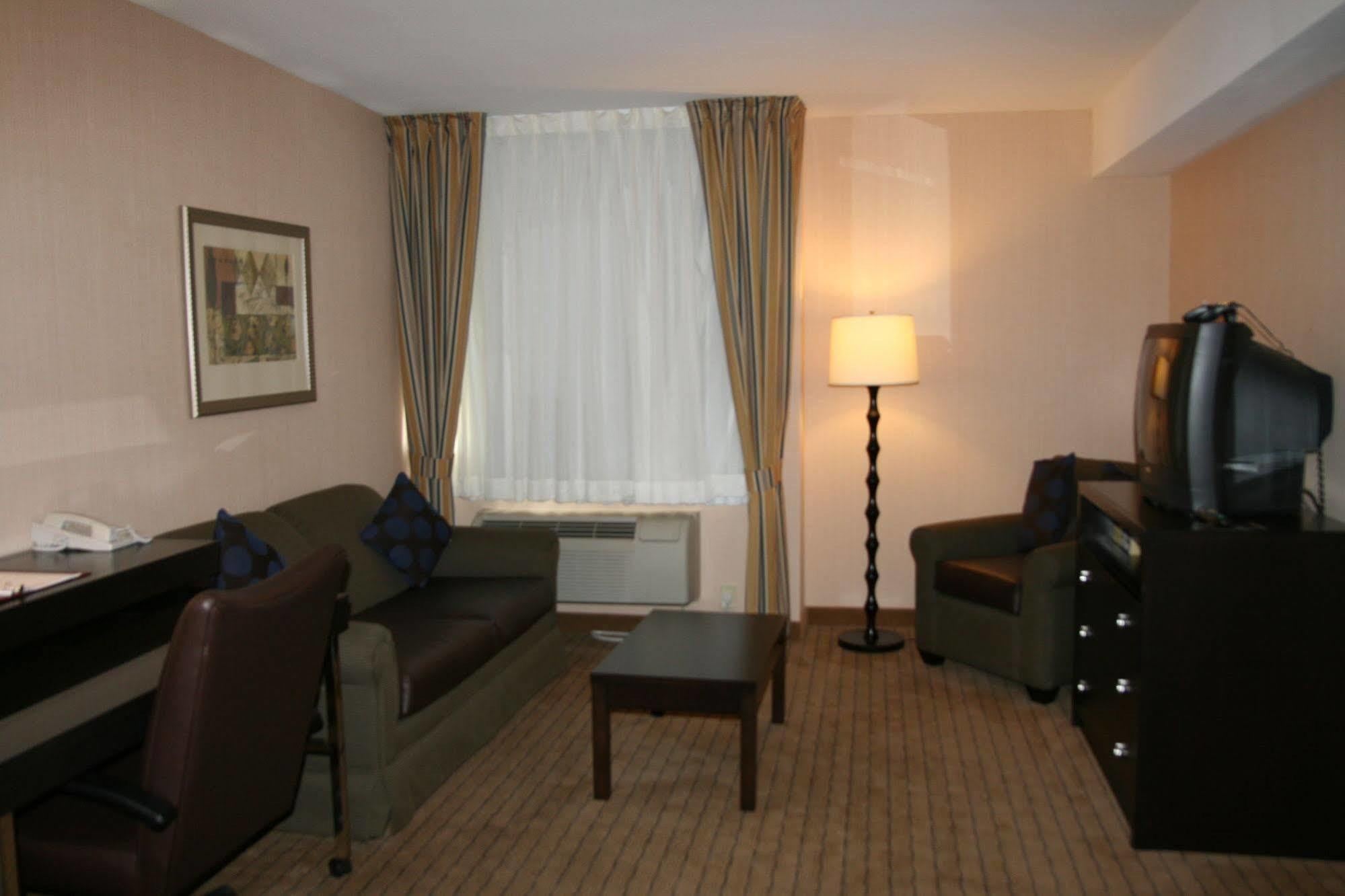 Express Seattle - Sea-tac Airport By Ihg Hotel
